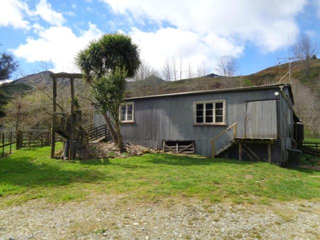 Rustic Woolshed