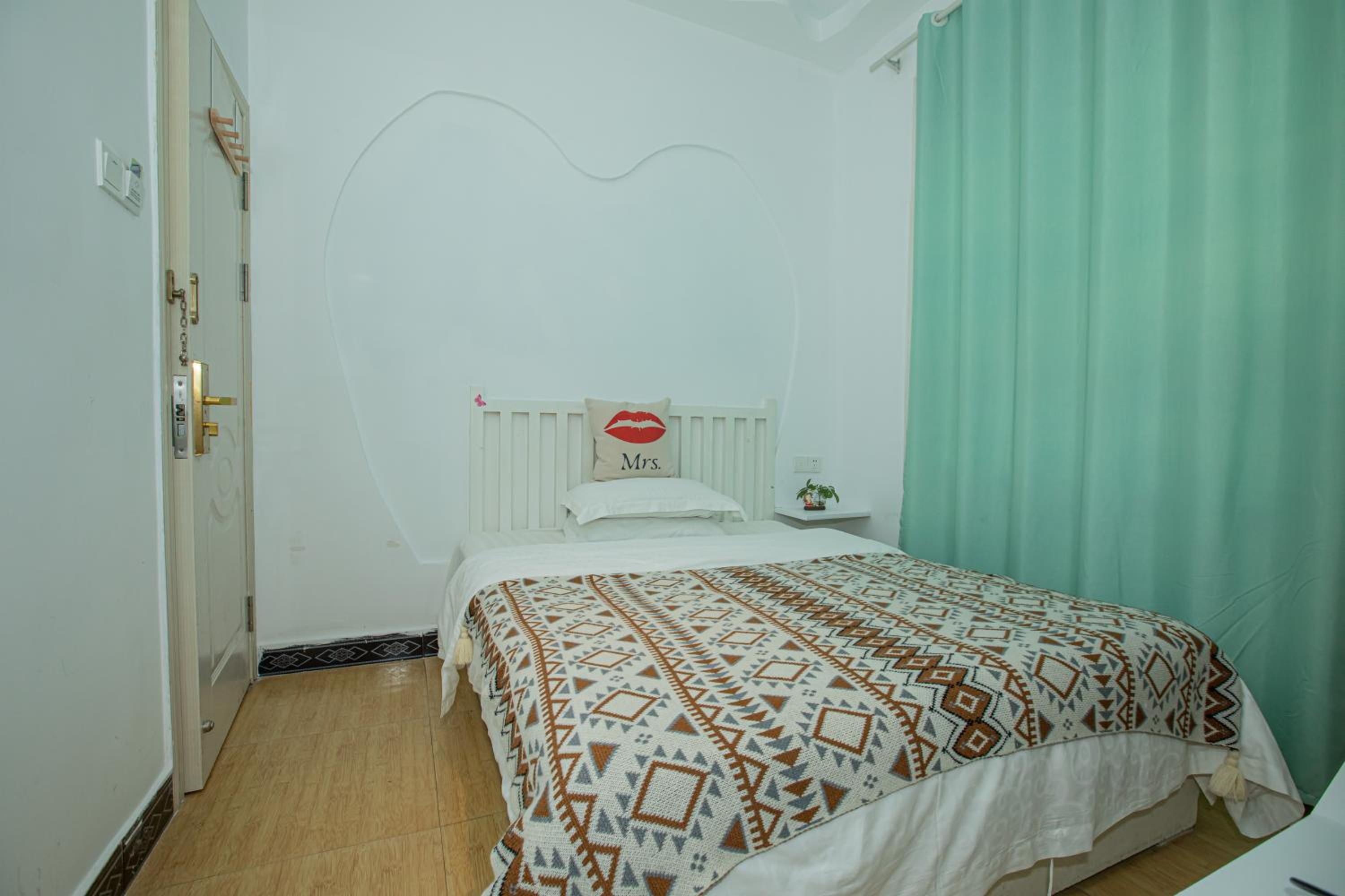 YouYouLuMing Homestay