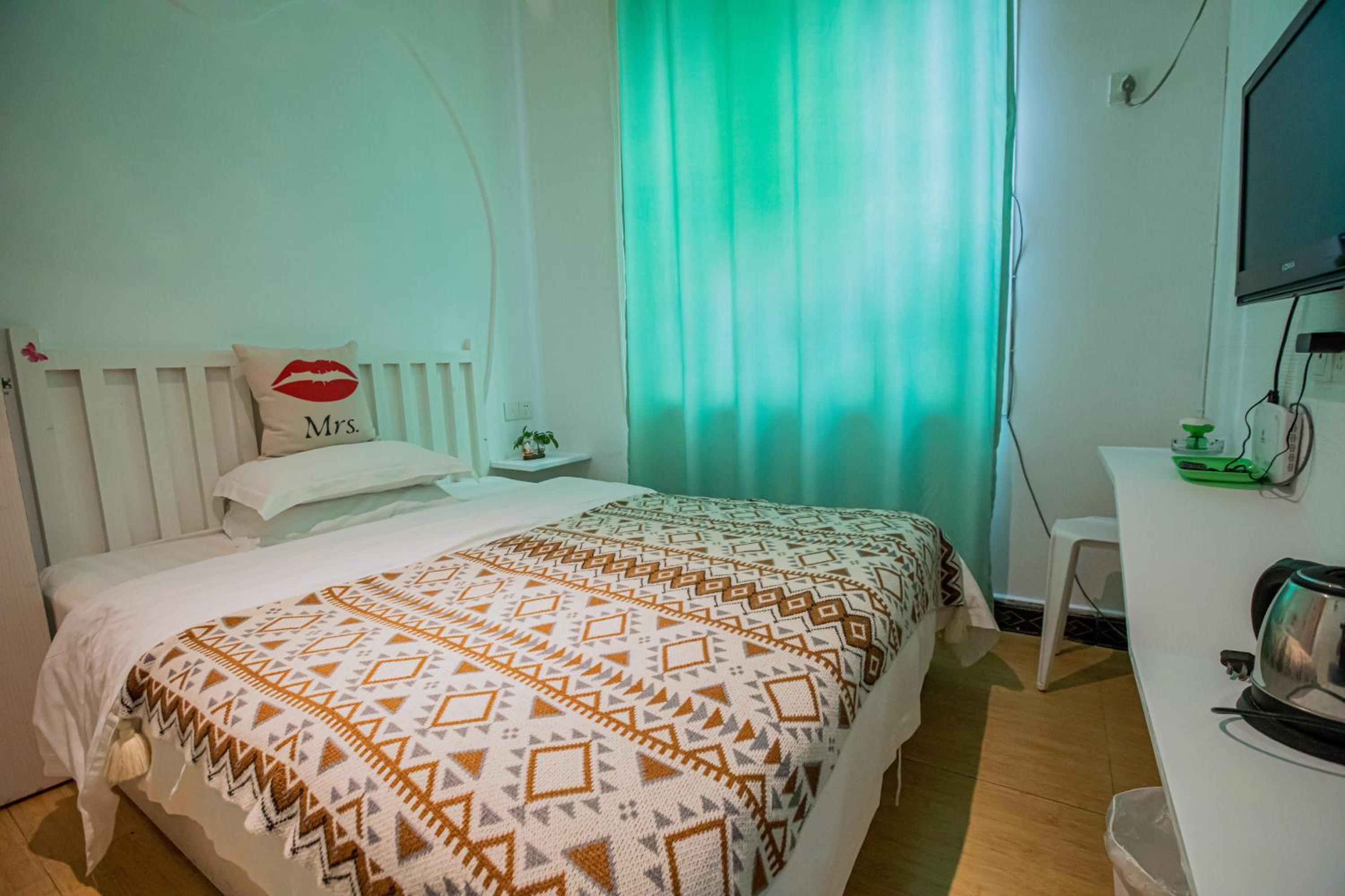 YouYouLuMing Homestay