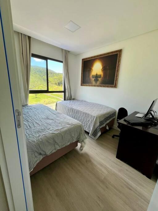 Apartamento alto padrão - Praia Brava, Itajaí