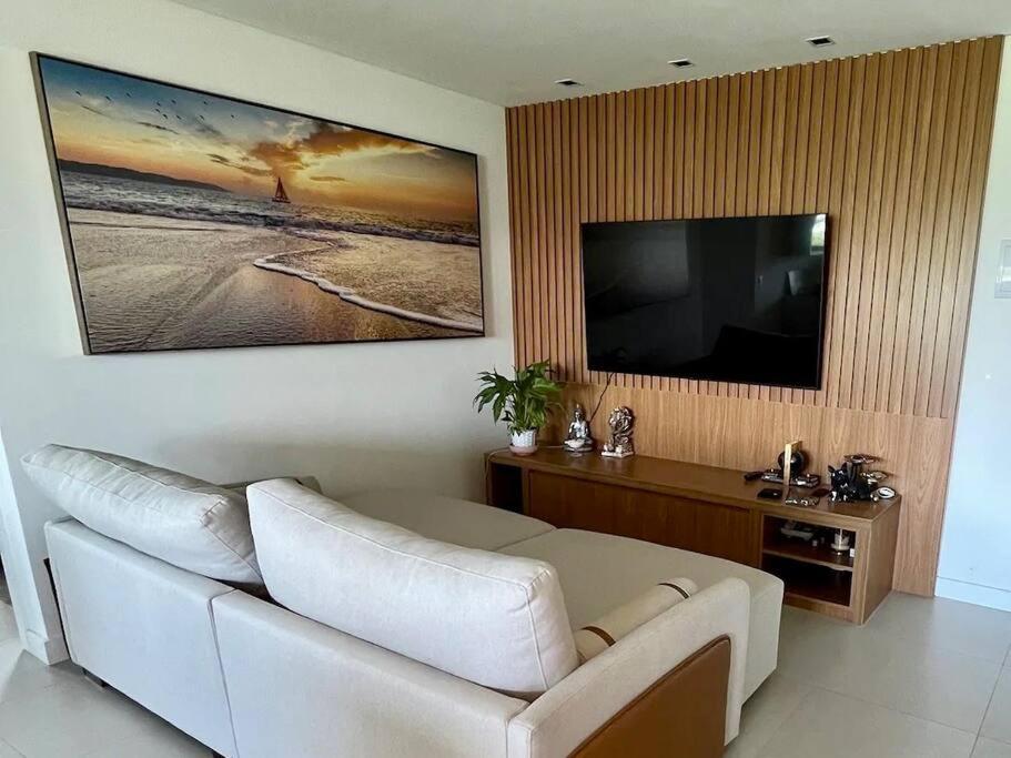 Apartamento alto padrão - Praia Brava, Itajaí