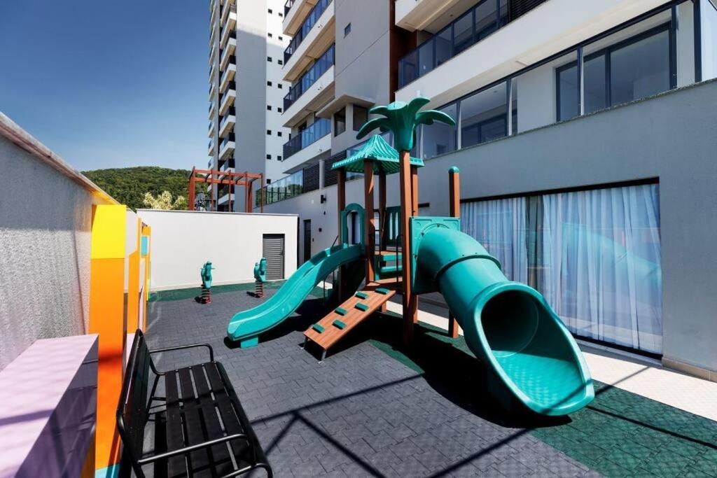 Apartamento alto padrão - Praia Brava, Itajaí