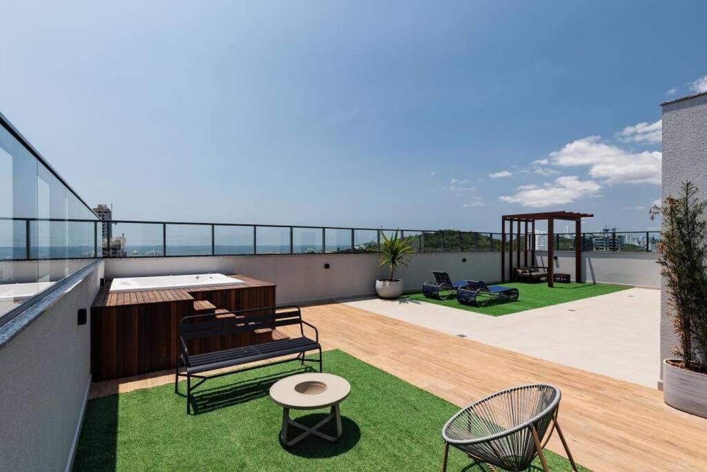Apartamento alto padrão - Praia Brava, Itajaí