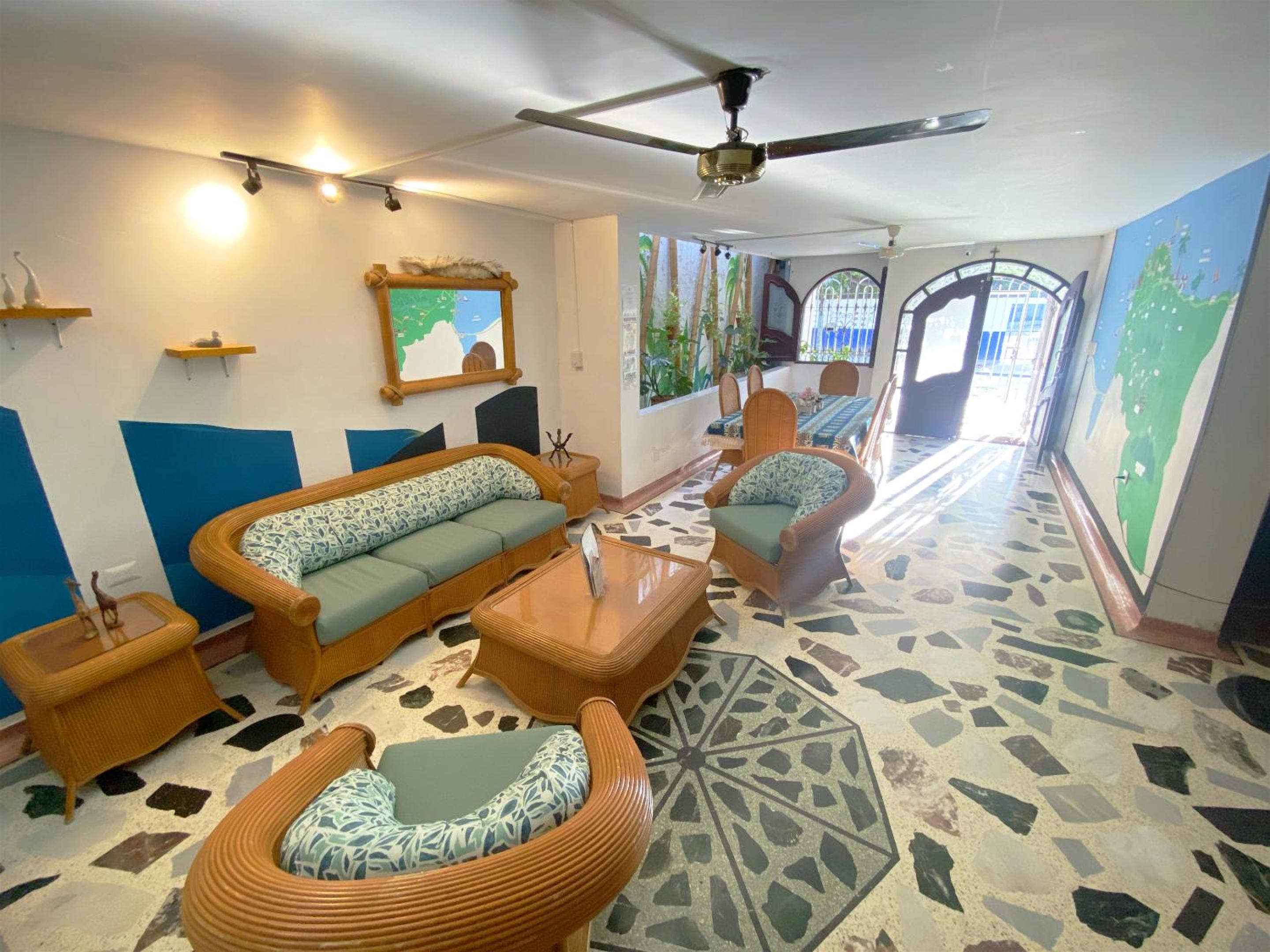 Tia Chela hostel