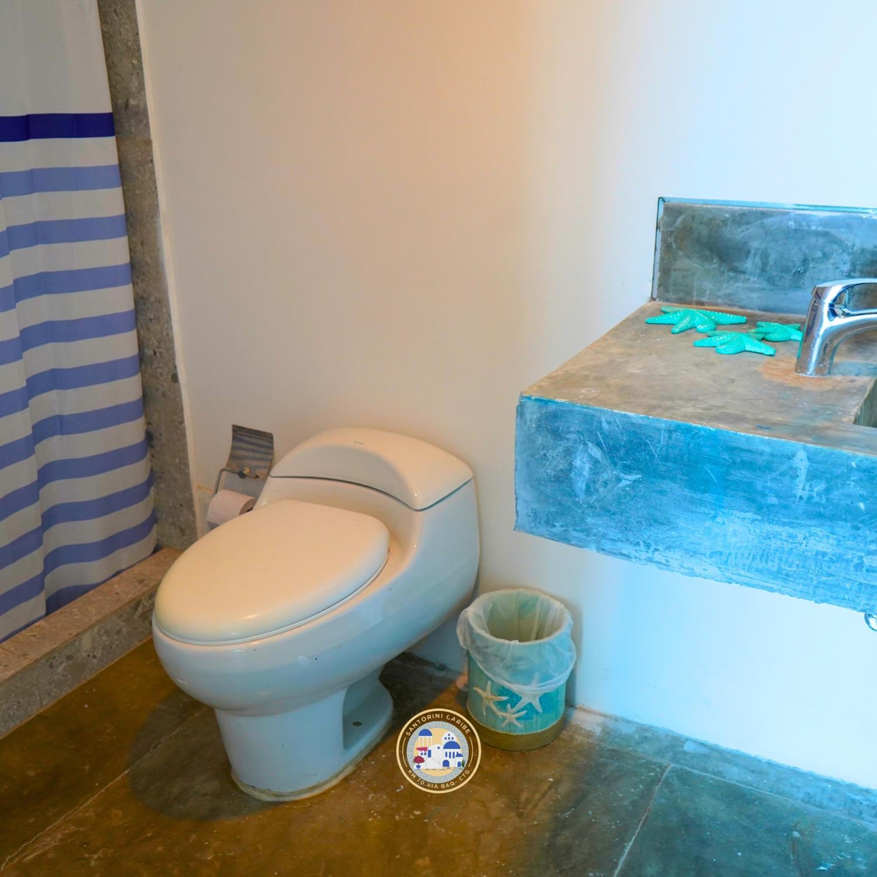 Santorini Caribe