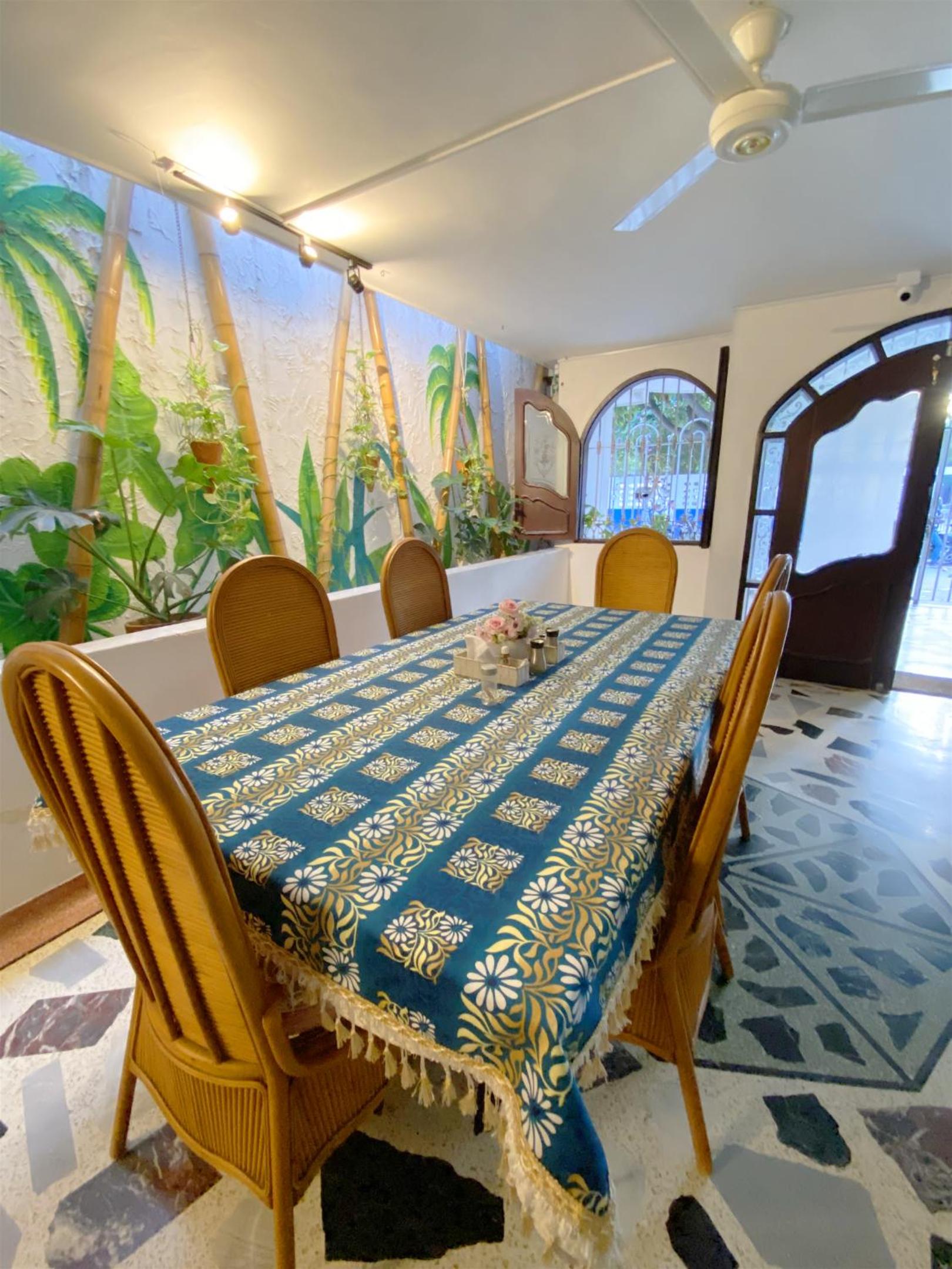 Tia Chela hostel