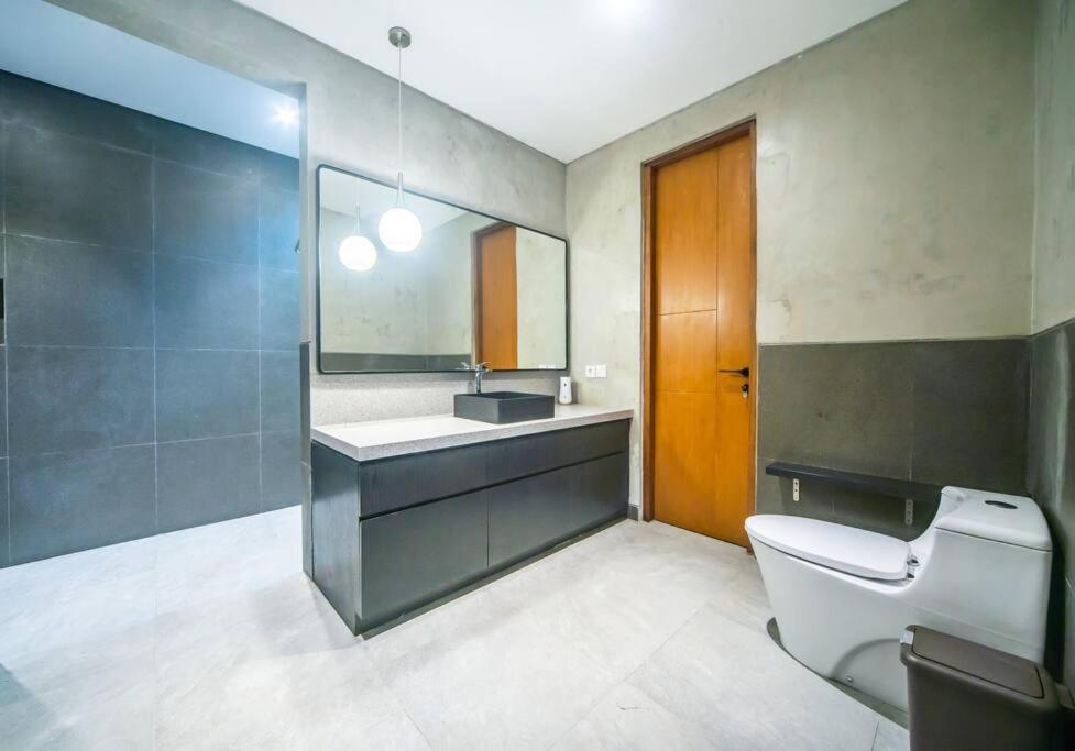 Luxury Bella Vista Villa view 5