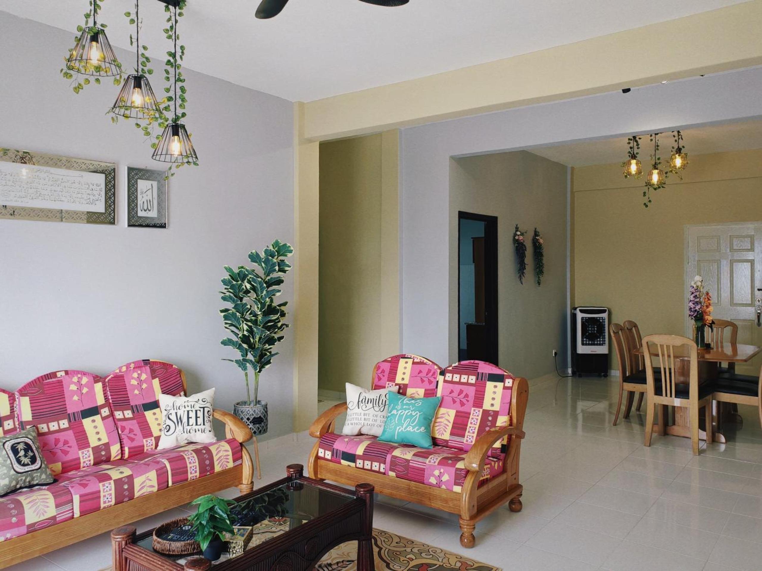 Casuarina Lot-1202 Malacca photo 1