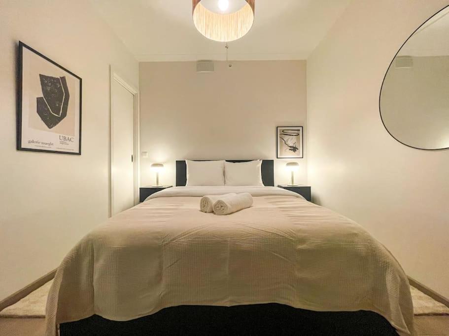 High standard apartment in city center view 2