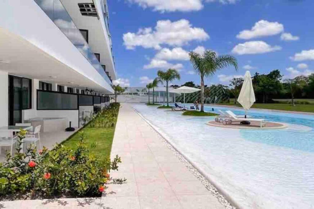 The Peña family suite