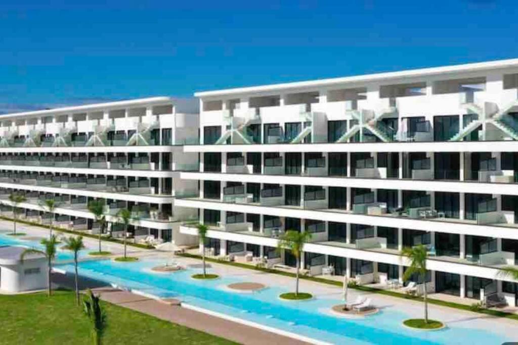 The Peña family suite