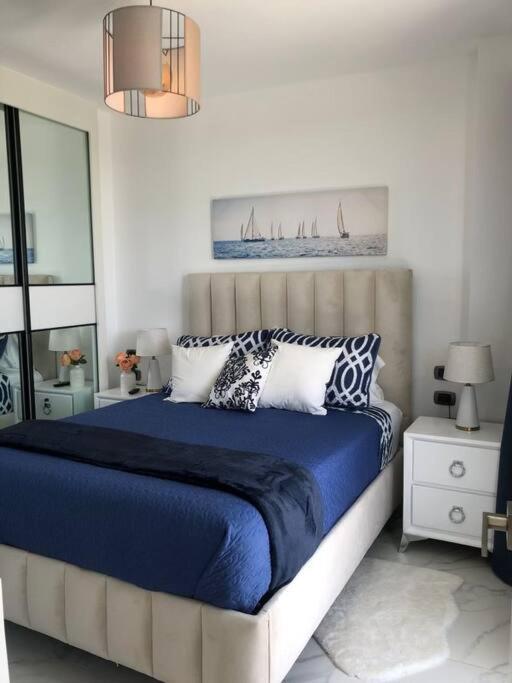 The Peña family suite
