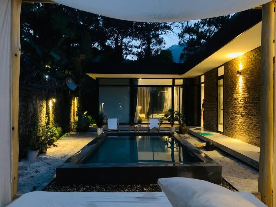 Sapavilion view 2