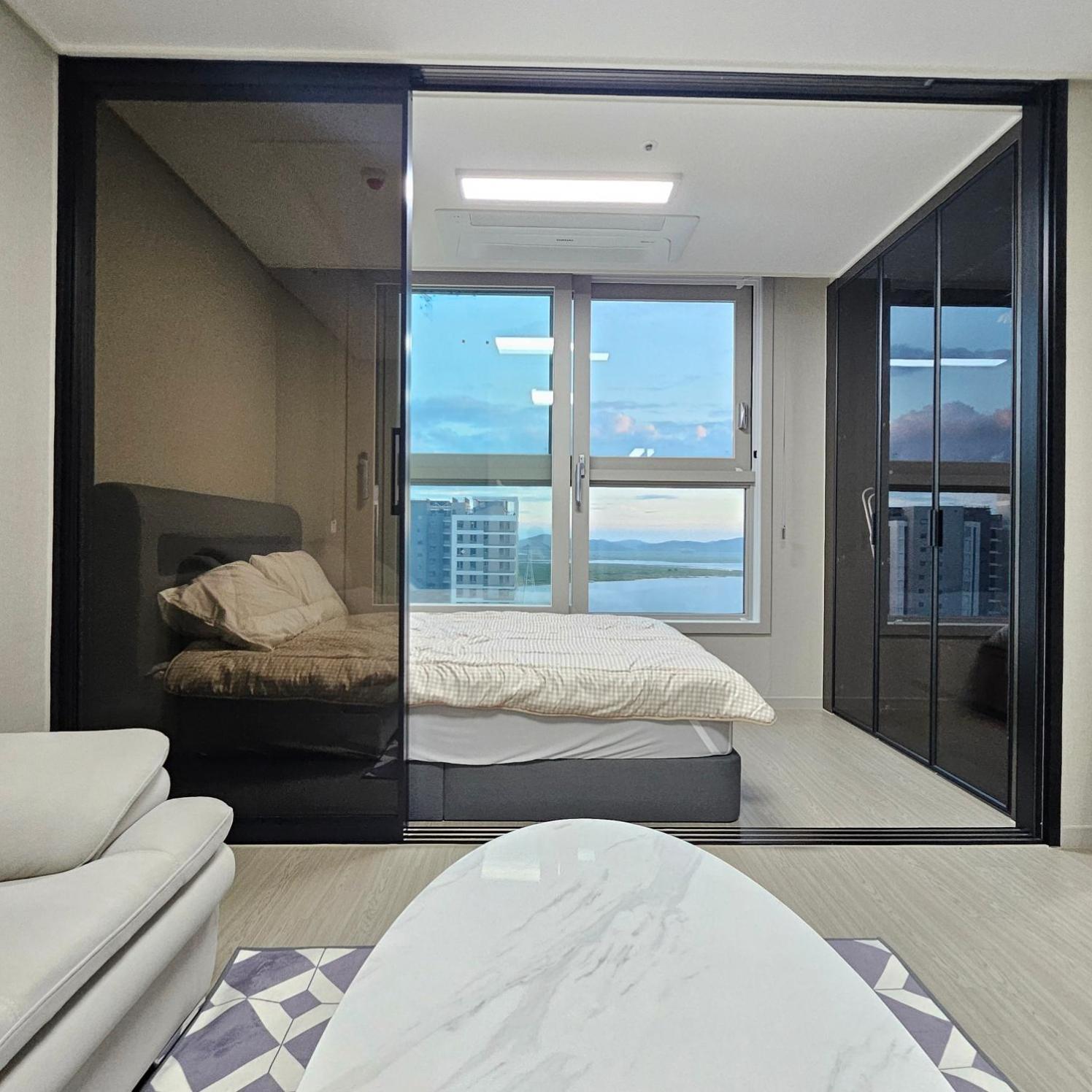 Reve House