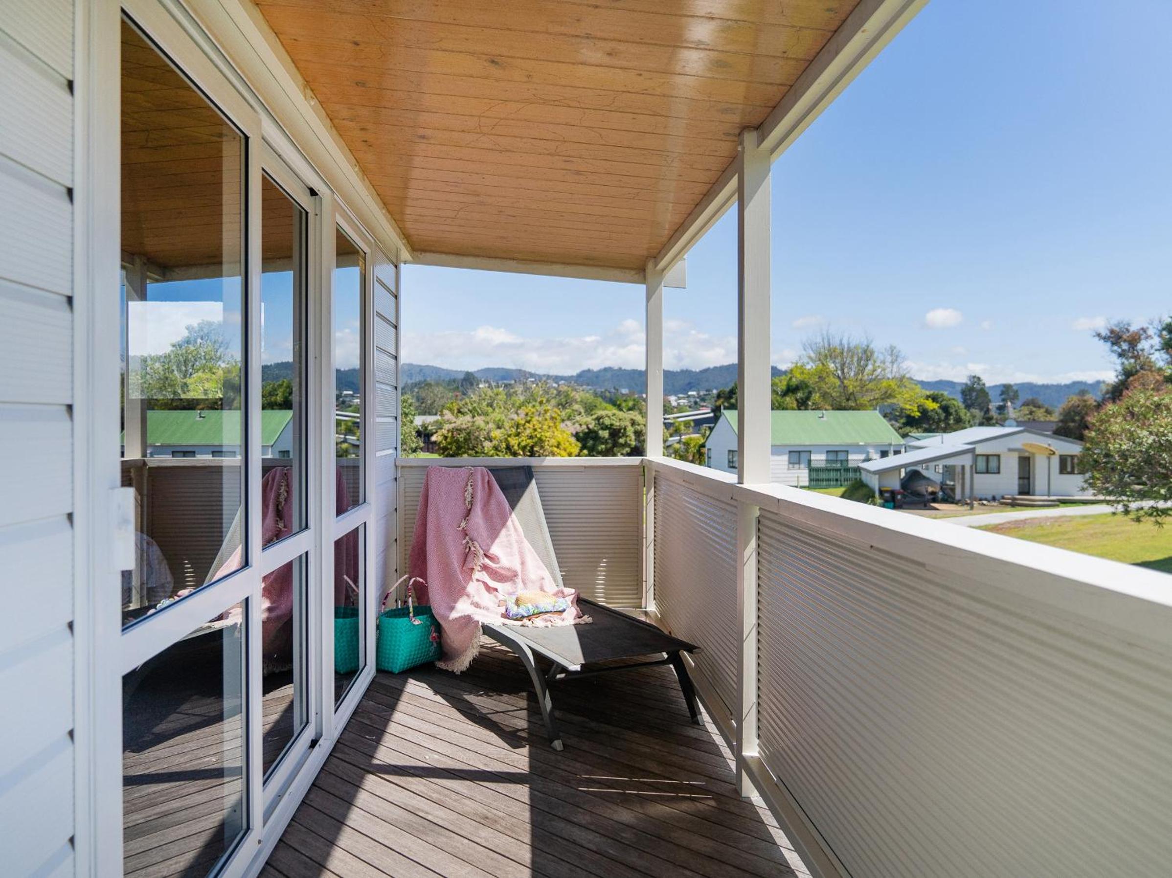 Park View Cottage - Pauanui Holiday Home view 5