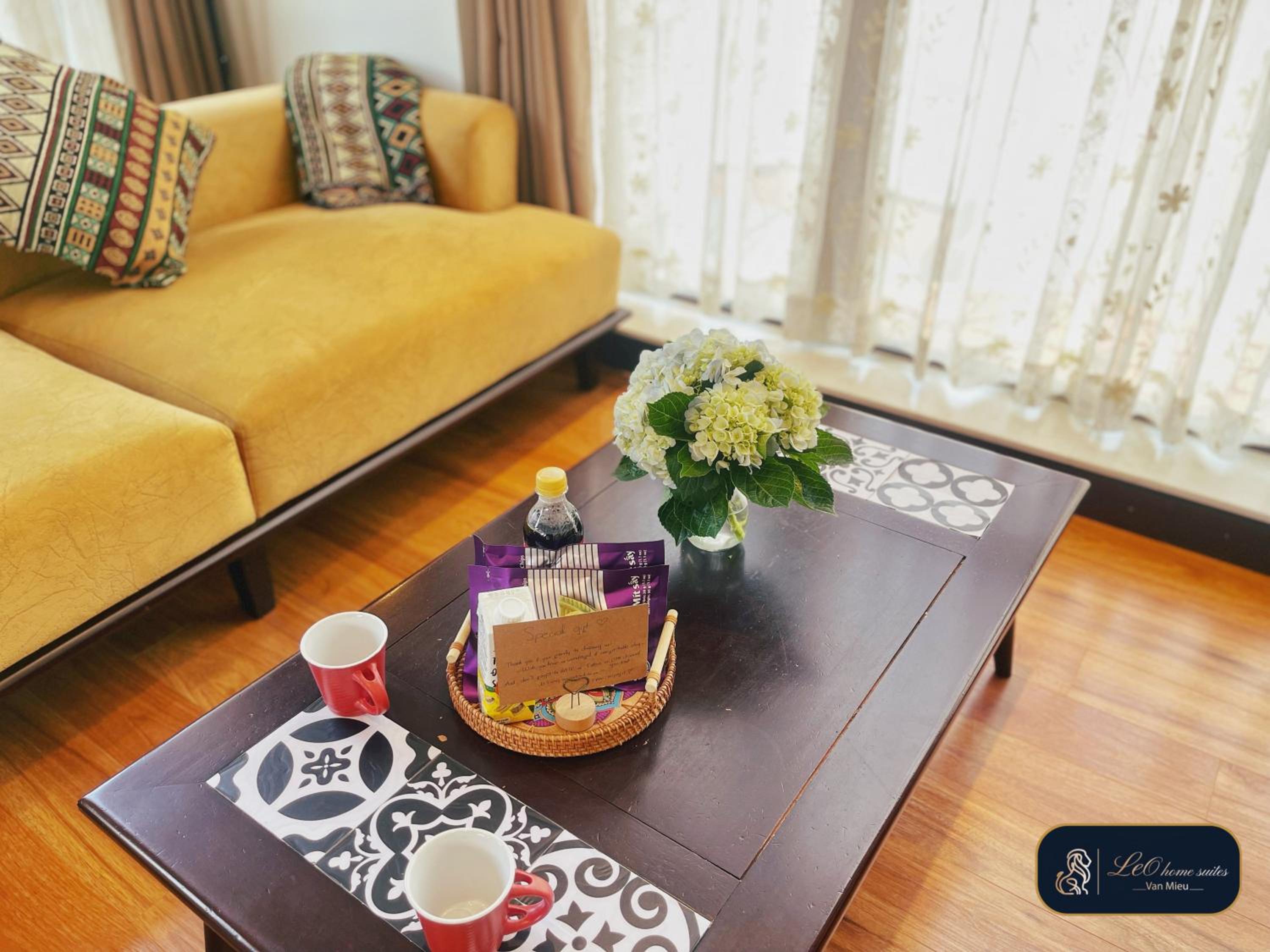 High-ser Apartment -2BR - NiceView - Parking - Spacious - In center