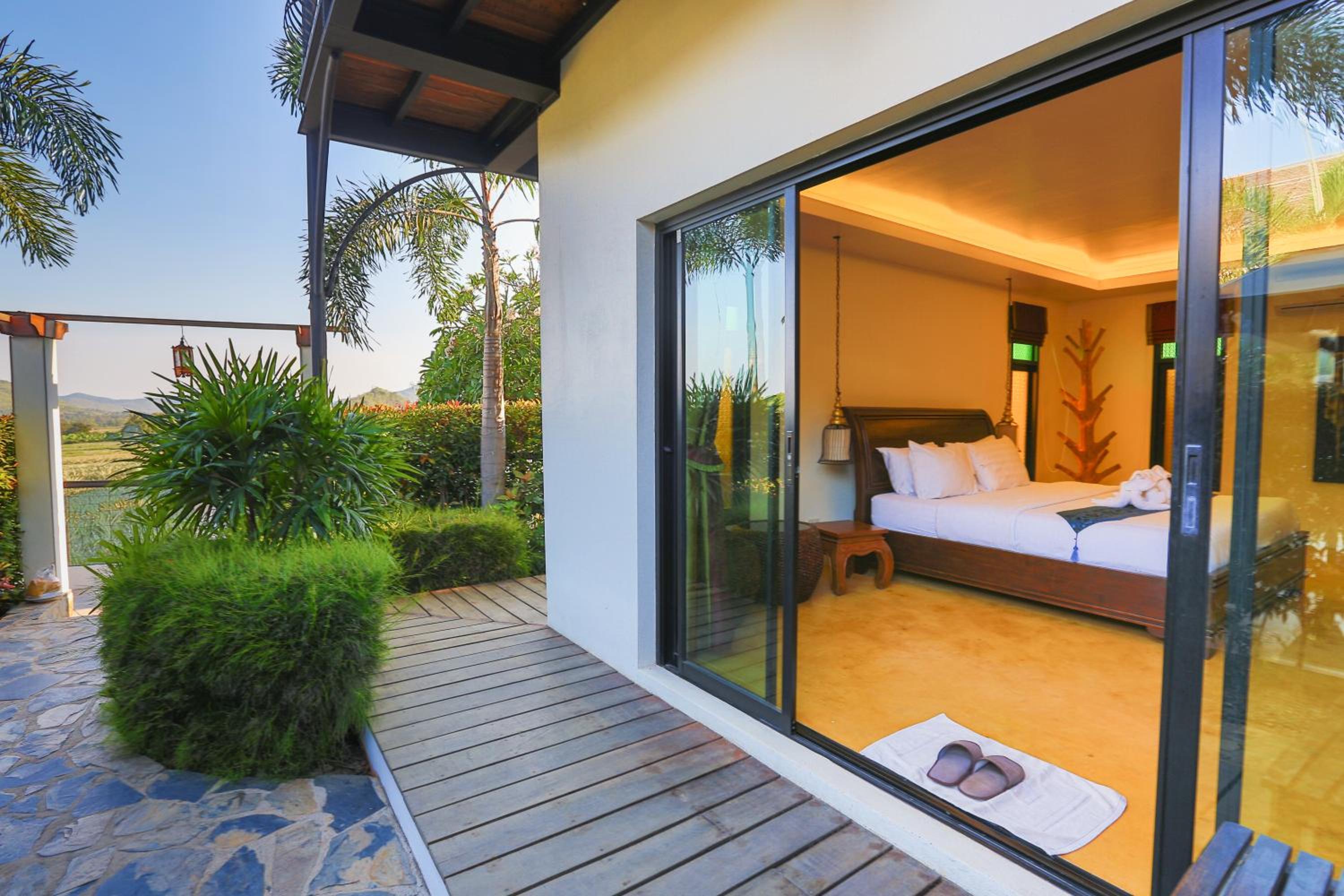 Pa Prai Villas and Suites Resort