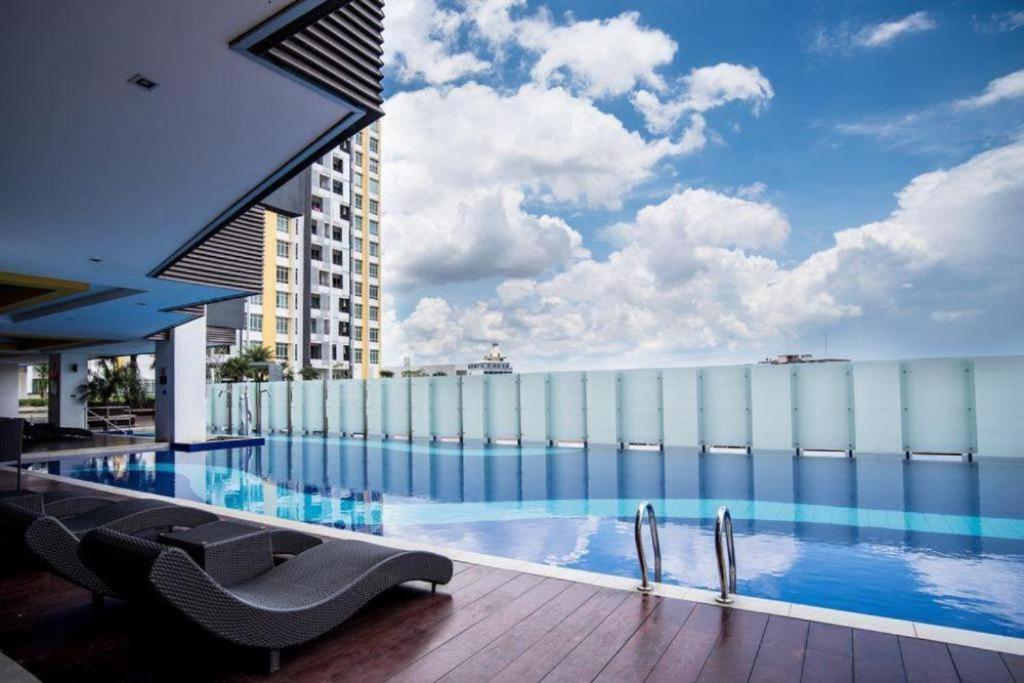 Ipoh Town Majestic Suites by IWH Suites