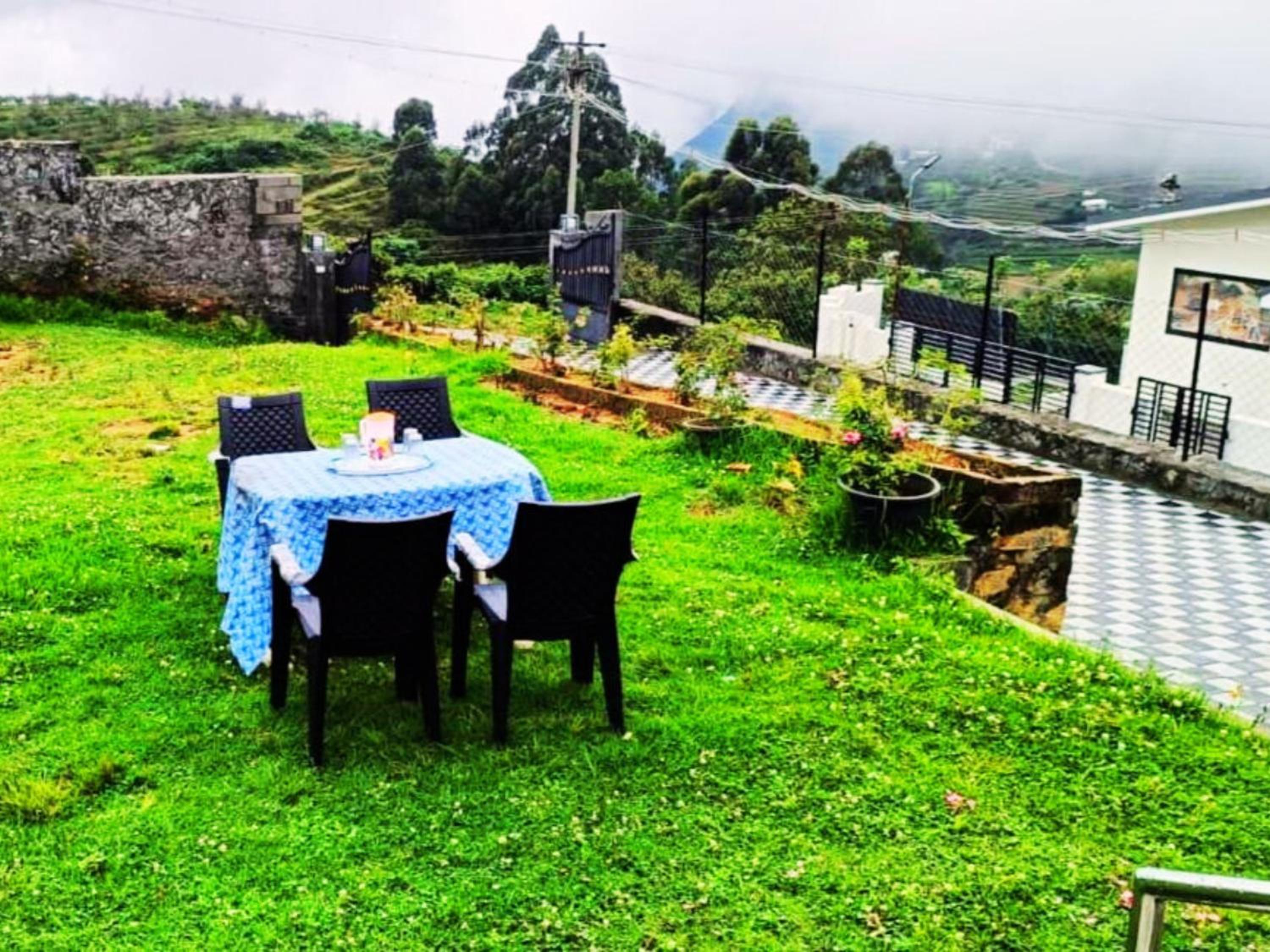 Olive Hillview - 3BHK Private Villa with Hill View, Parking, Kitchen, WiFi view 3