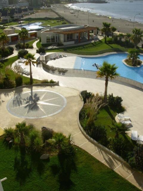Edificio Costazul inserto playa La Herradura