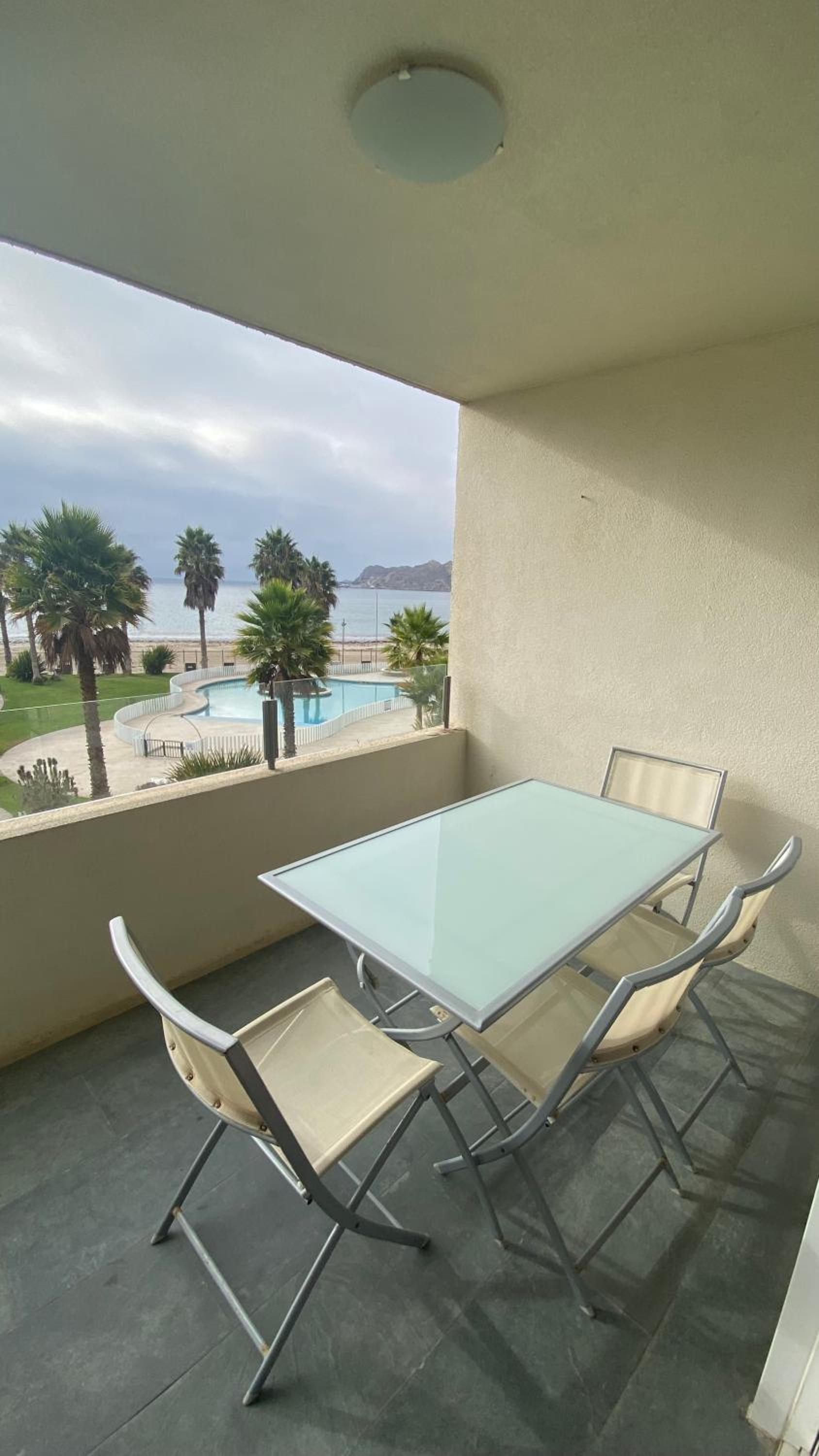 Edificio Costazul inserto playa La Herradura