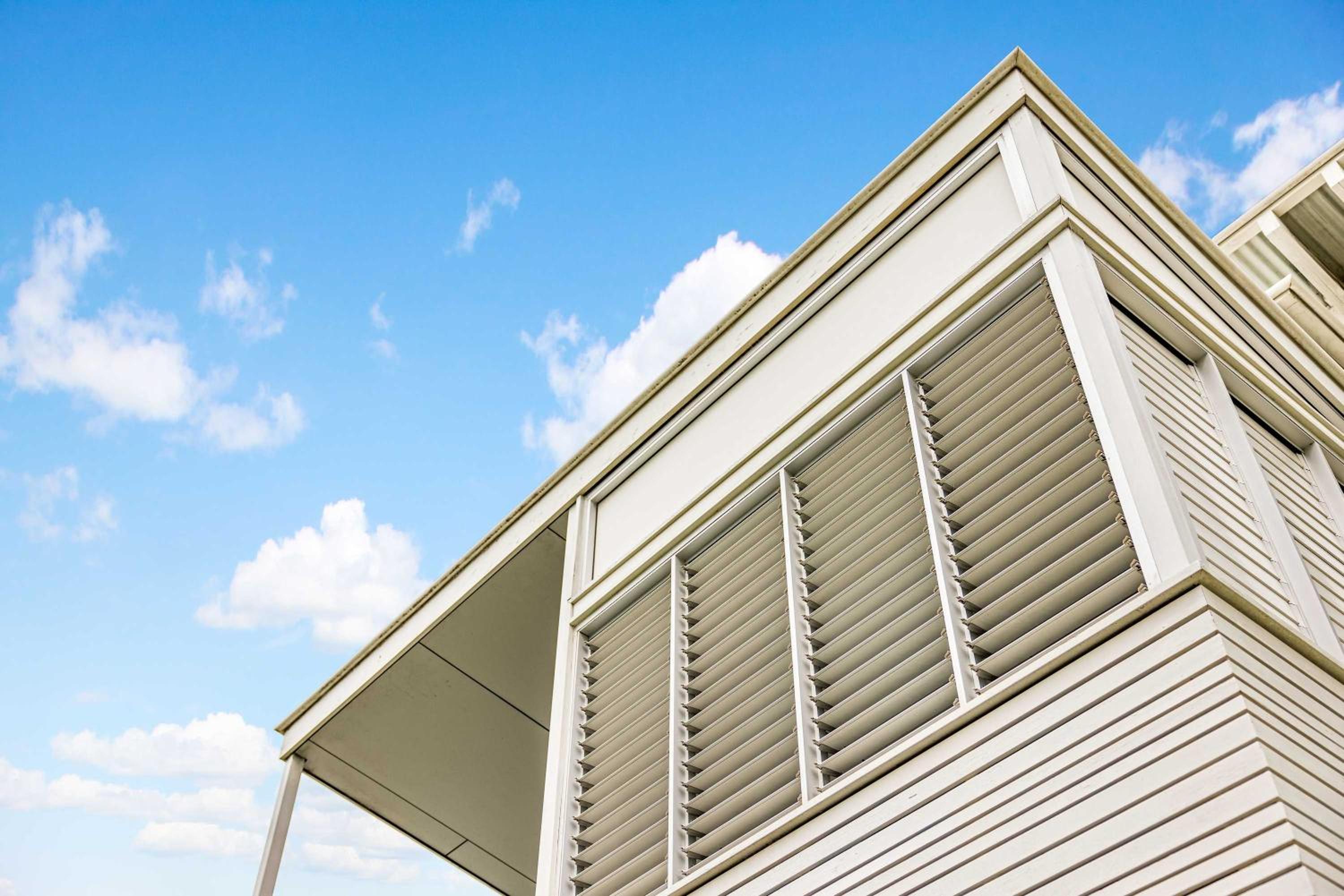 Stunning Alex Heads Beach House - Pet friendly