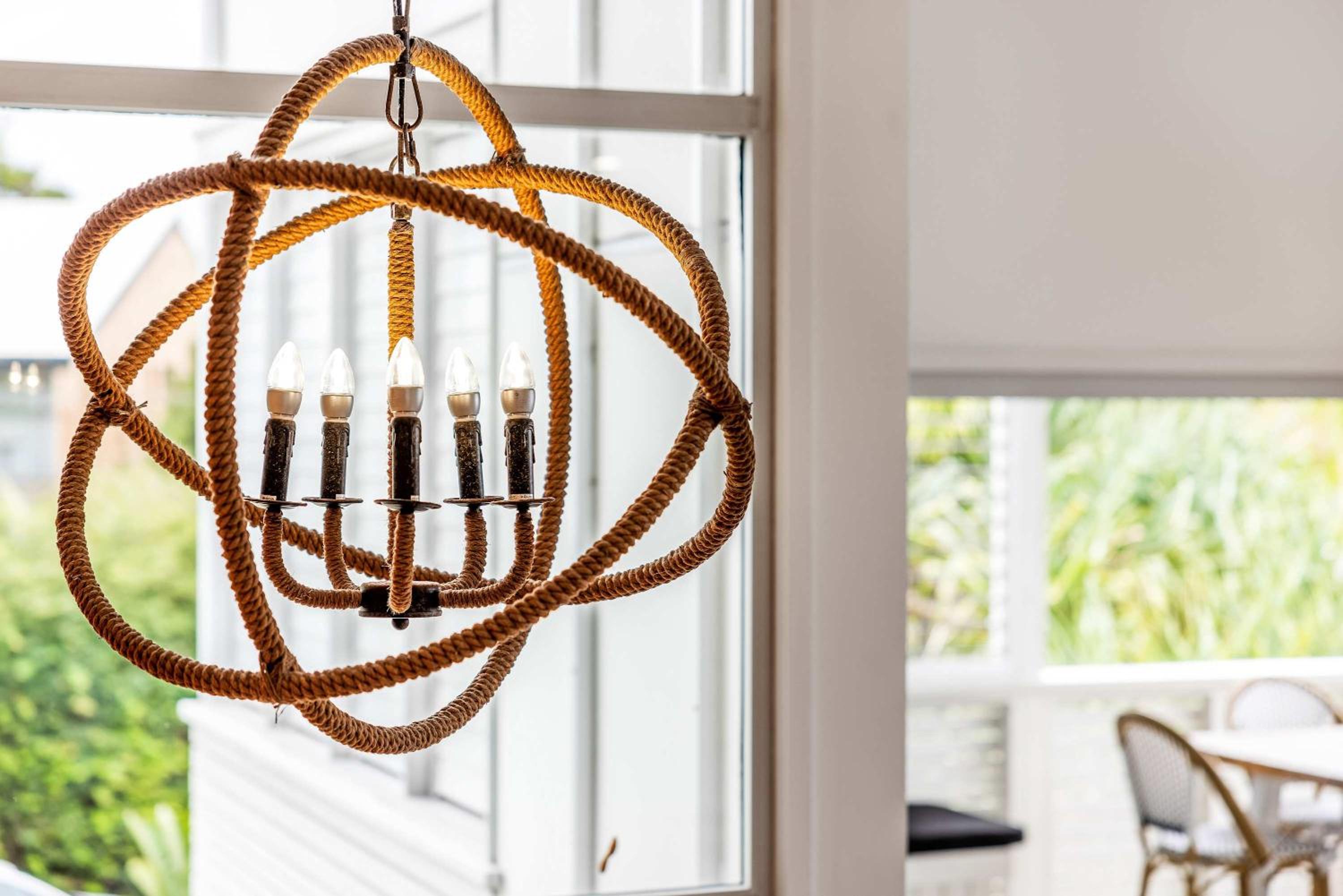 Stunning Alex Heads Beach House - Pet friendly