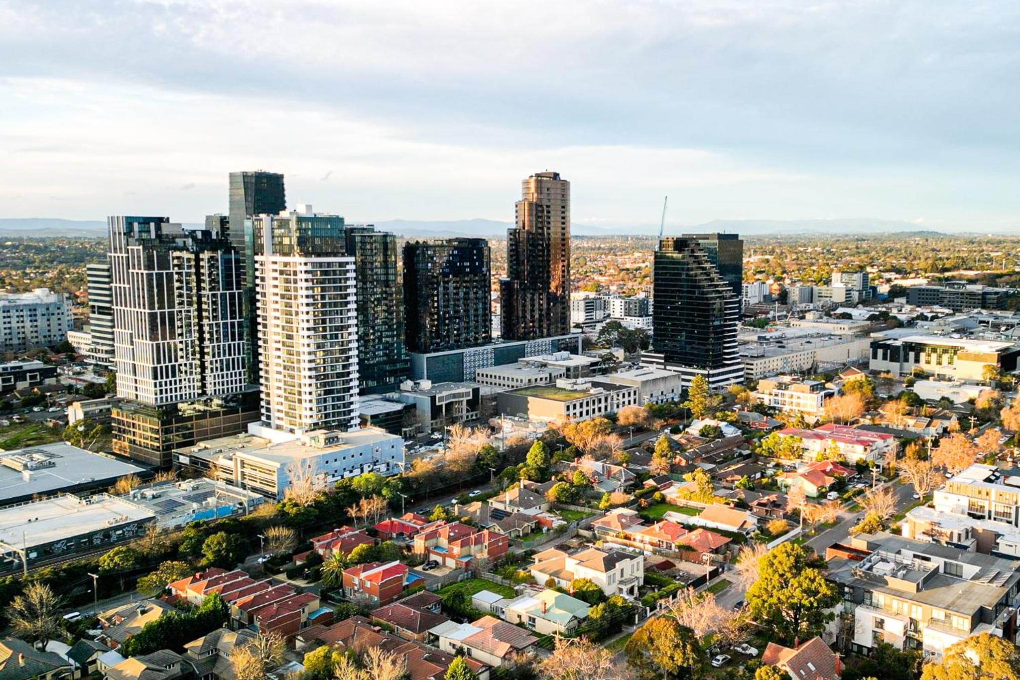 StayAU Stylish 2BR 2Bath Central Box Hill