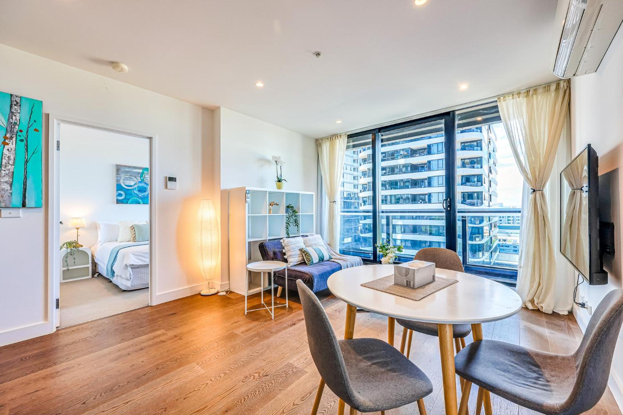 StayAU Stylish 2BR 2Bath Central Box Hill