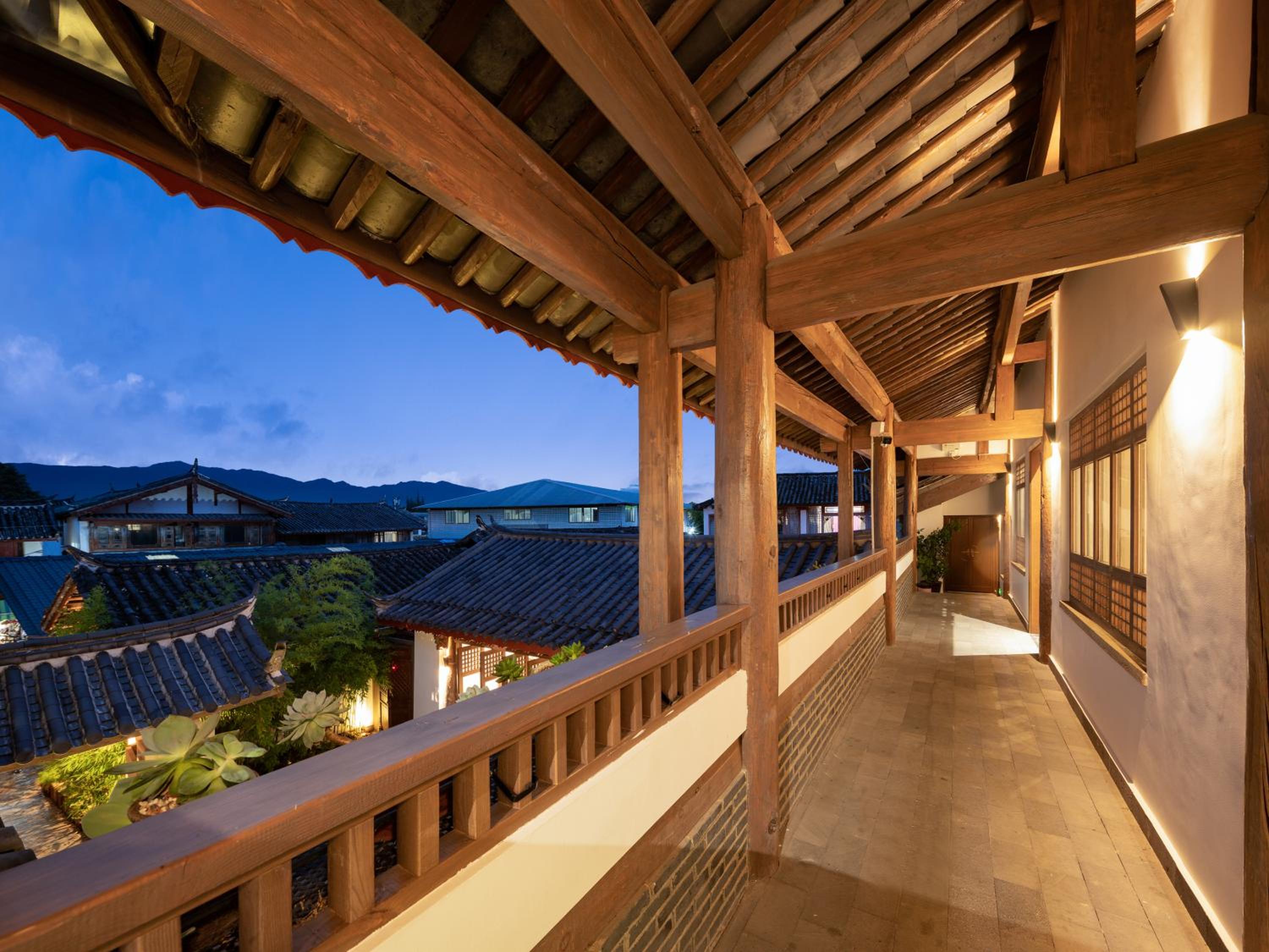 Lijiang BYW Boutique Inn