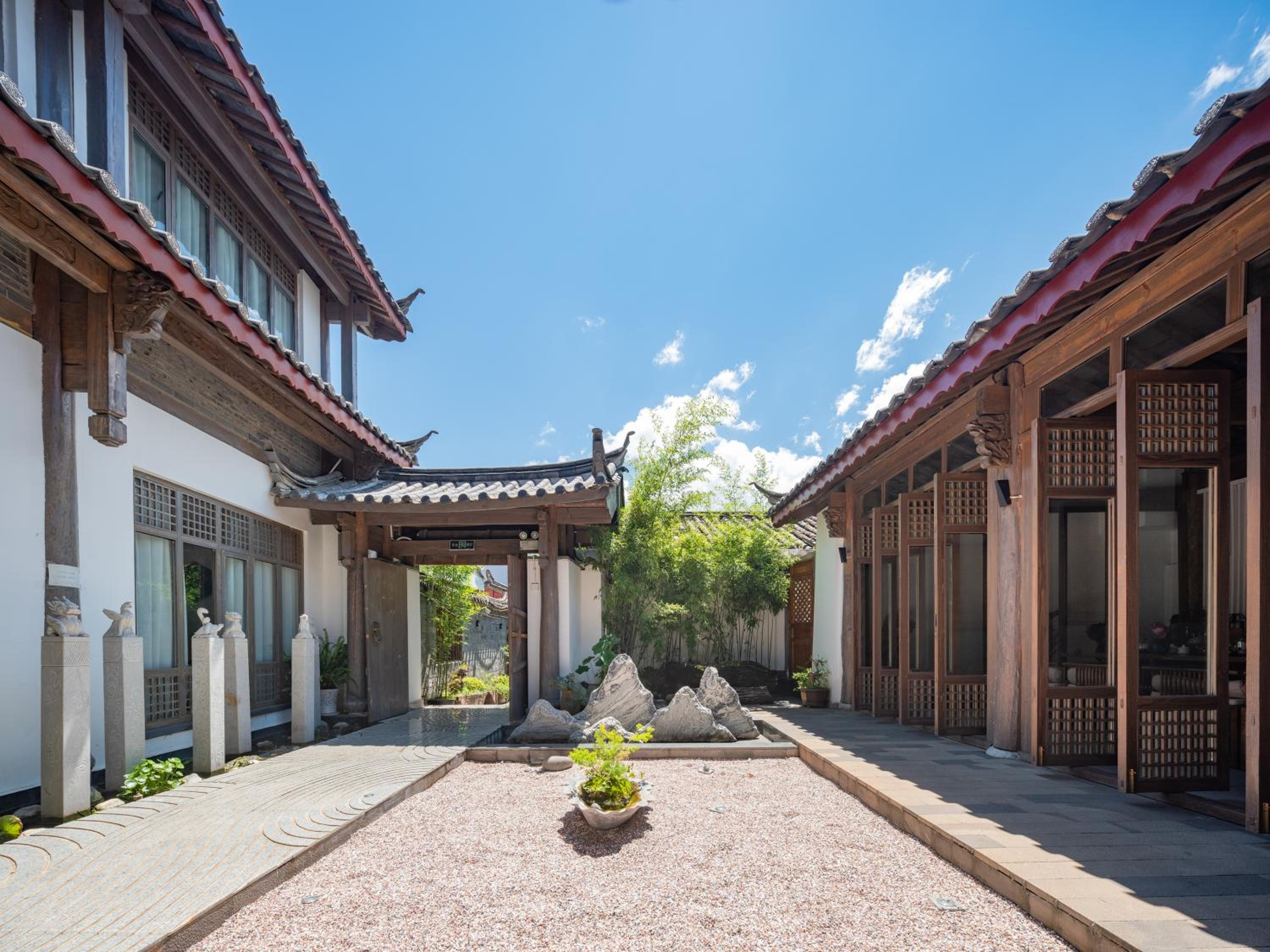 Lijiang BYW Boutique Inn