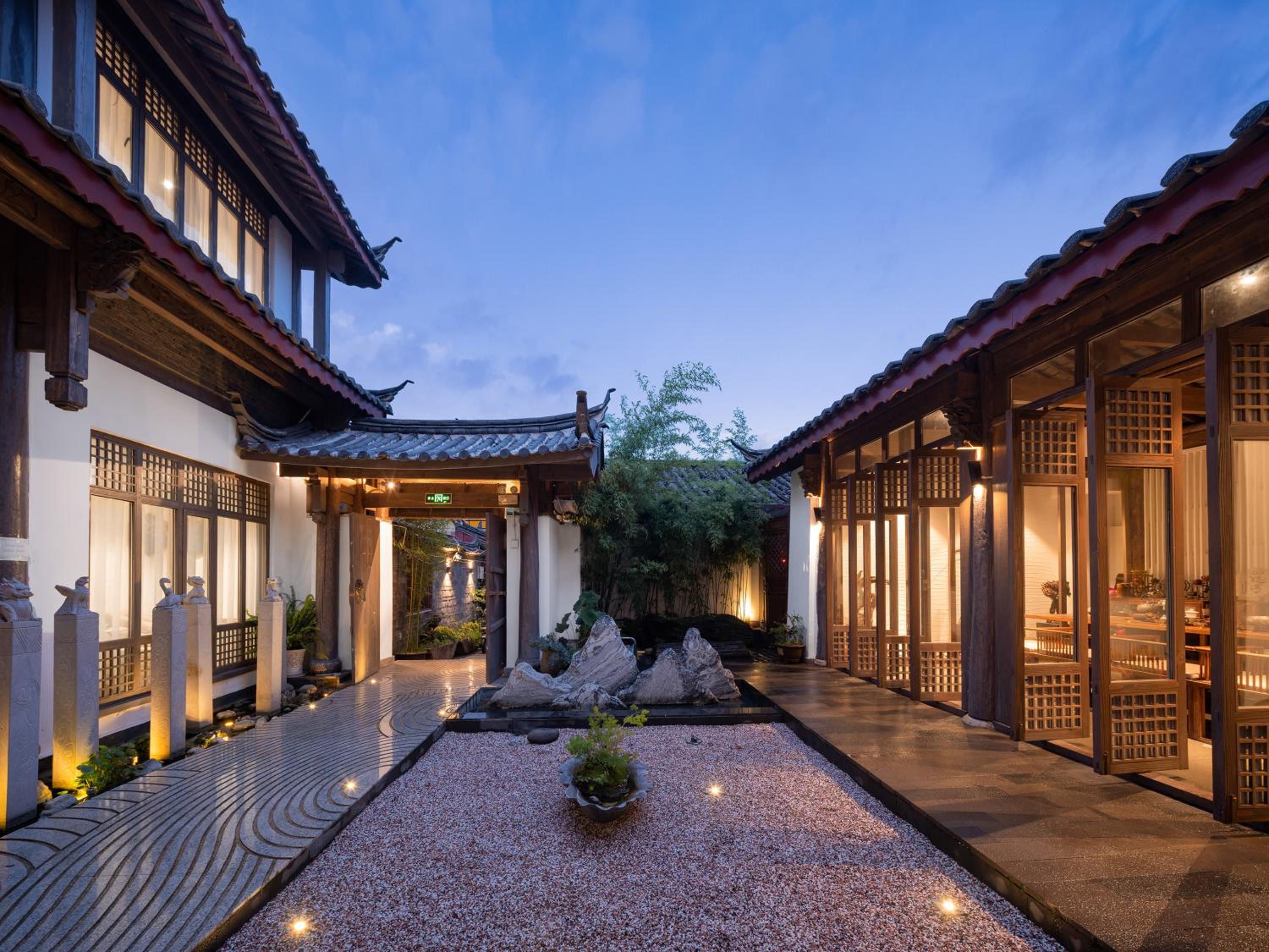 Lijiang BYW Boutique Inn