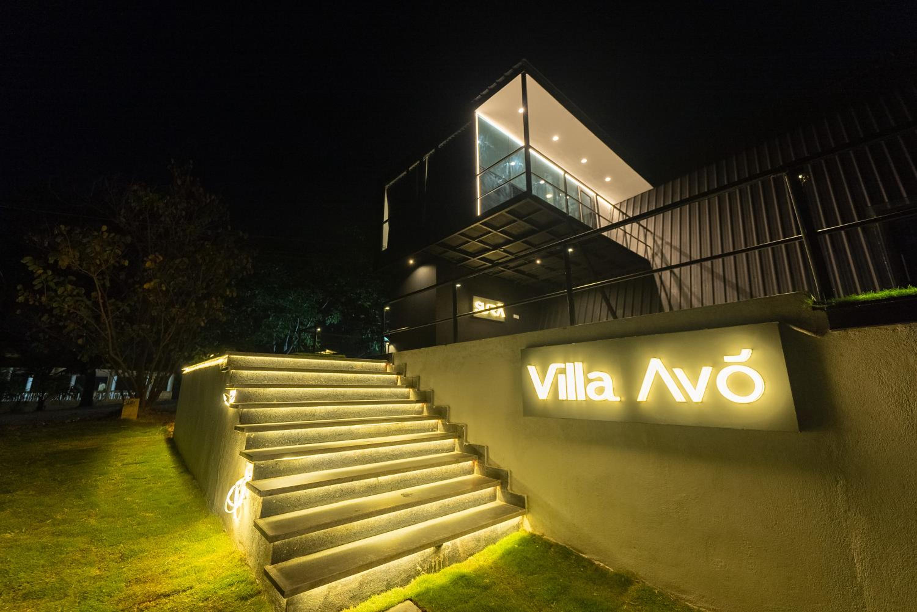 SURA Villa Avό view 3