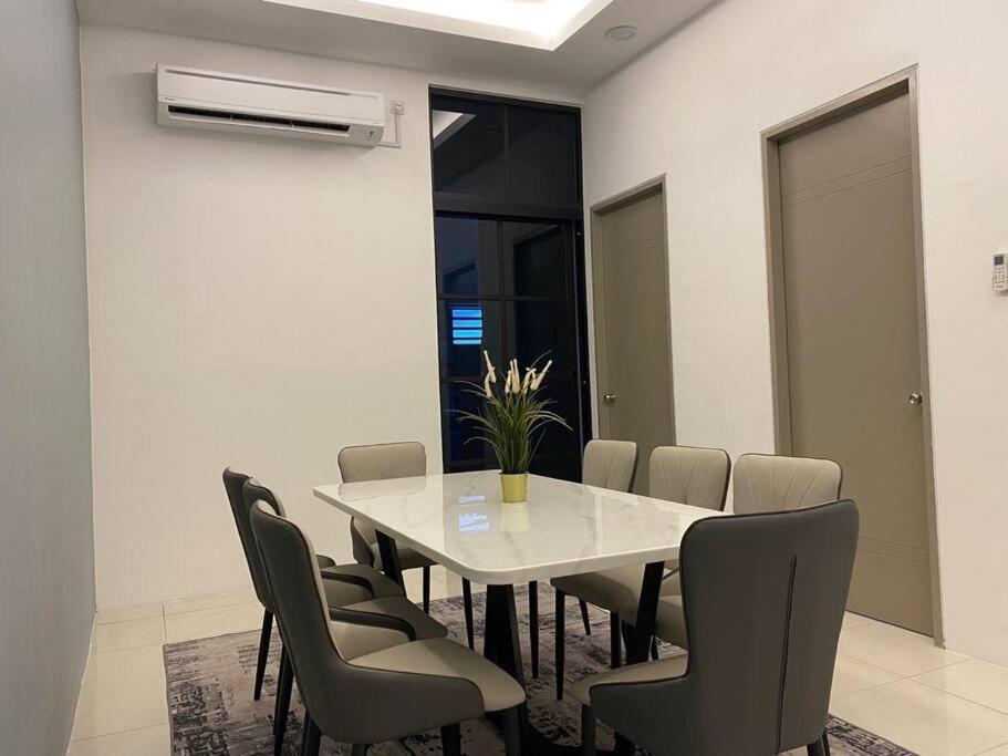 Rumah teres untuk keluarga photo 3
