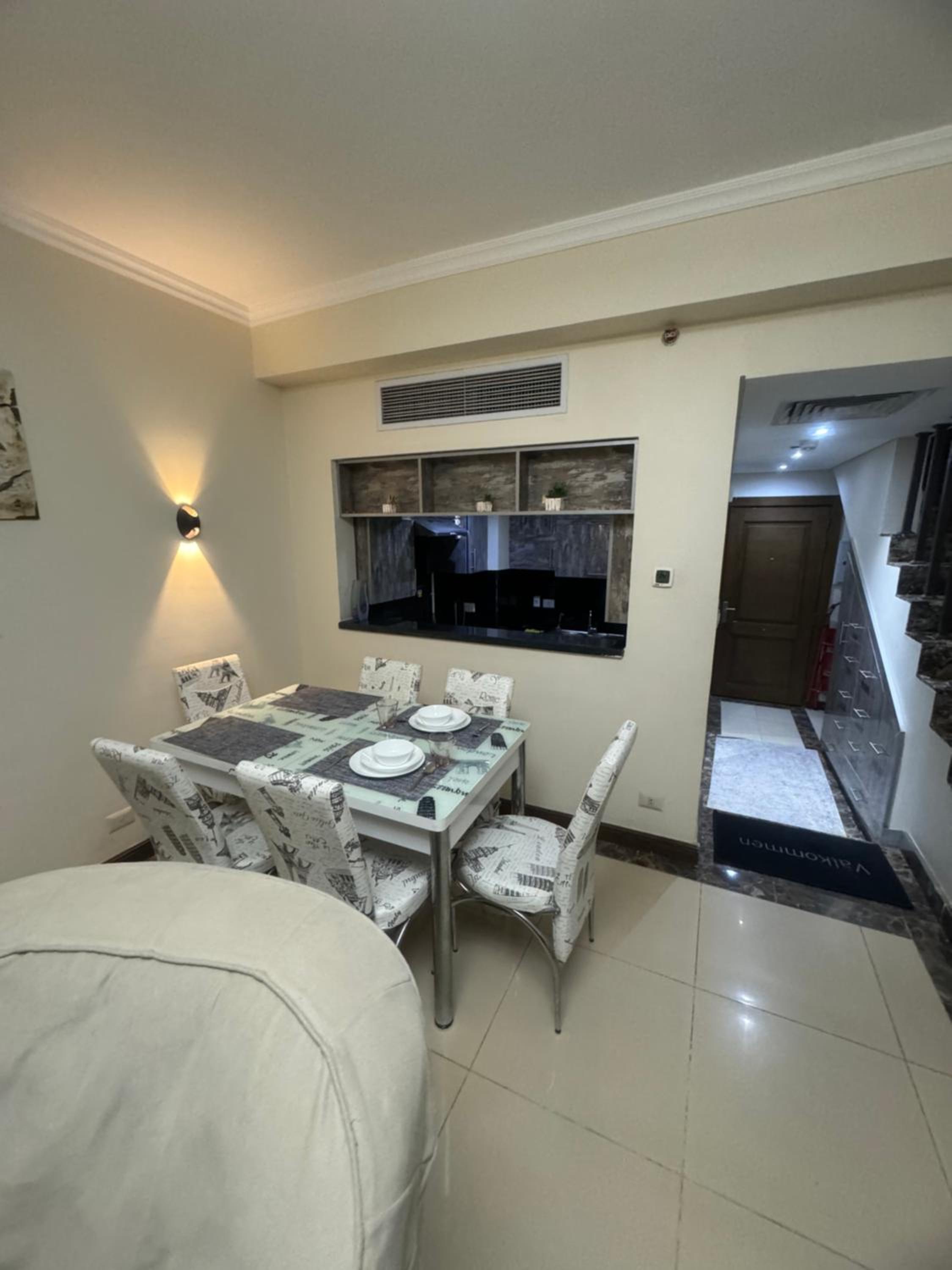 An Elegant Apartment in park mall with lake view