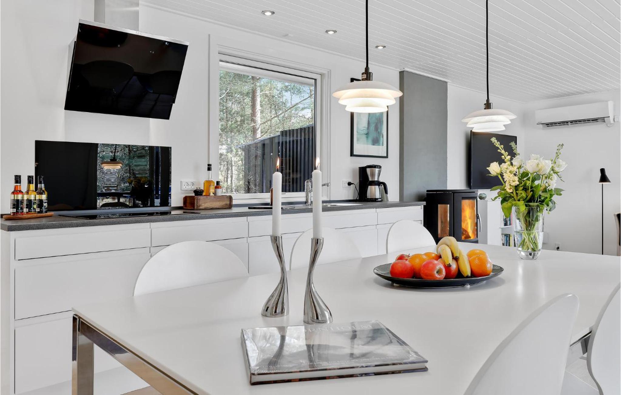 Amazing Home In Aakirkeby With Wifi