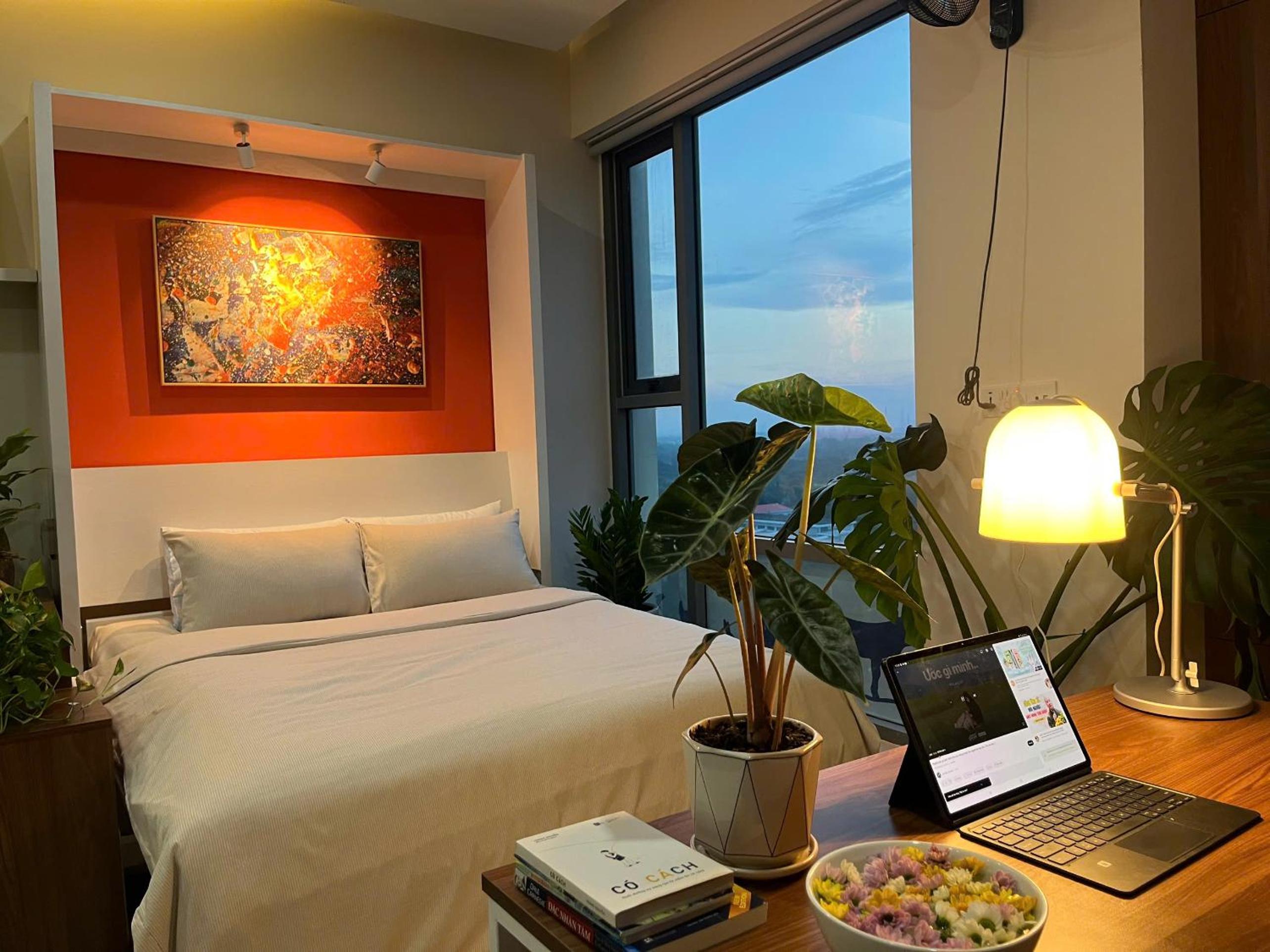 Work & Rest Suite SECC
