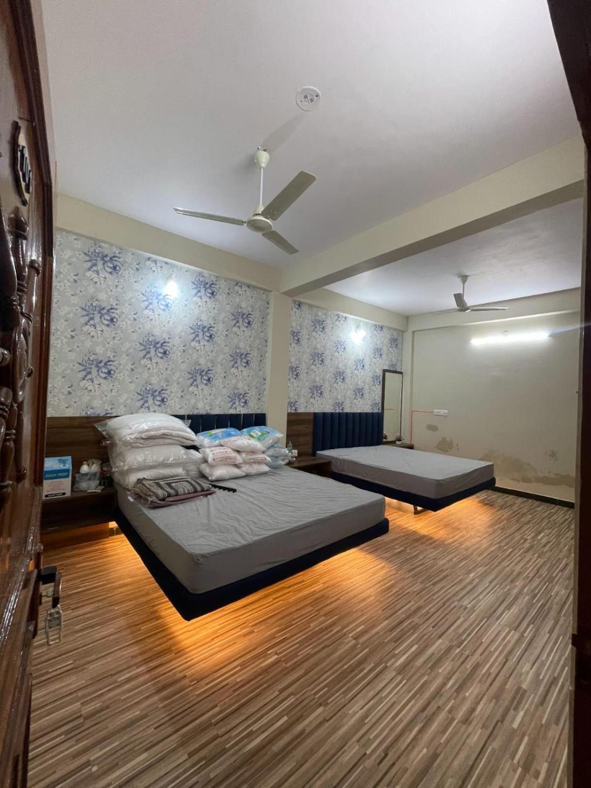 Baldeshwar home stay