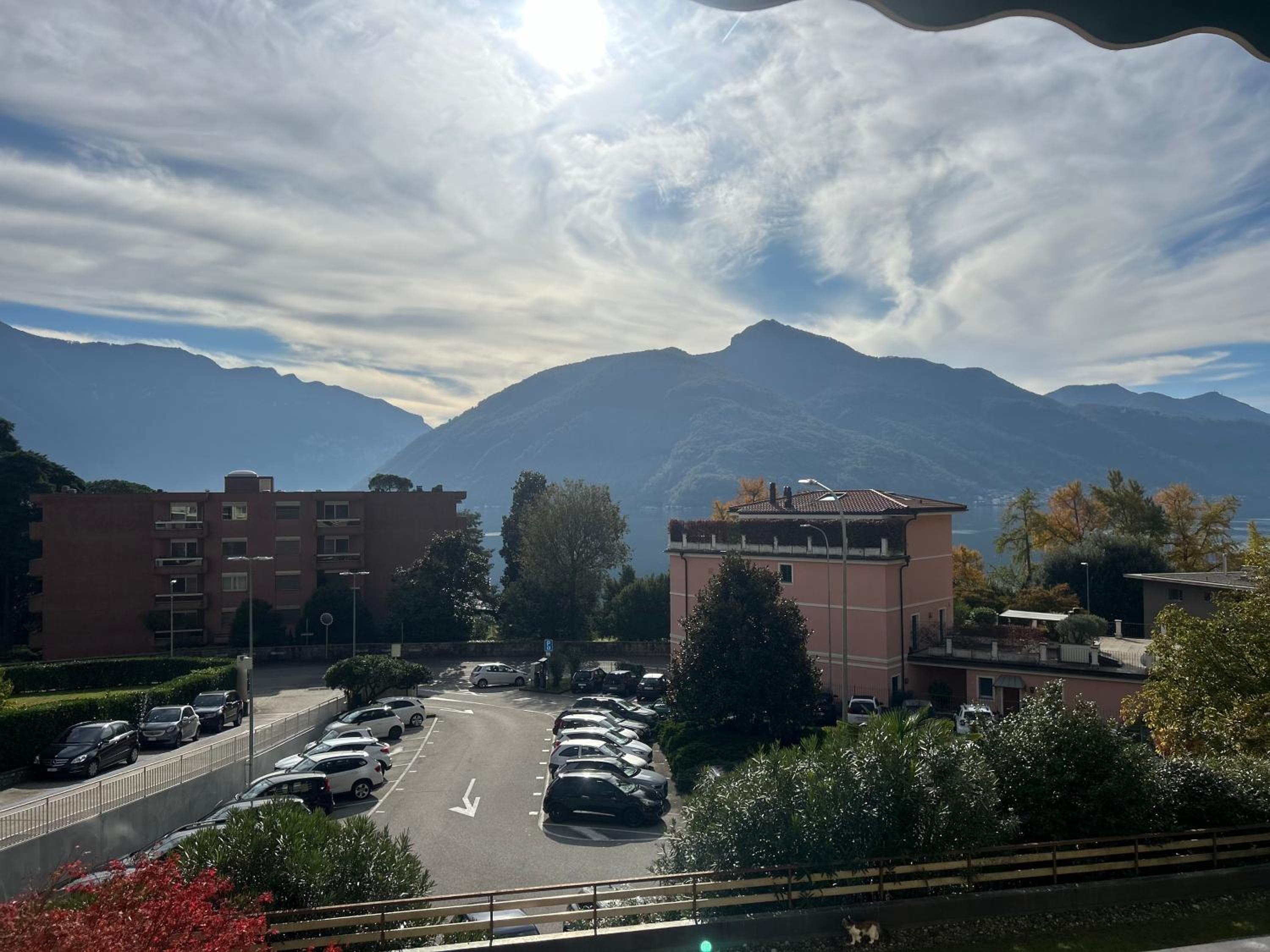 Melide lake apartment