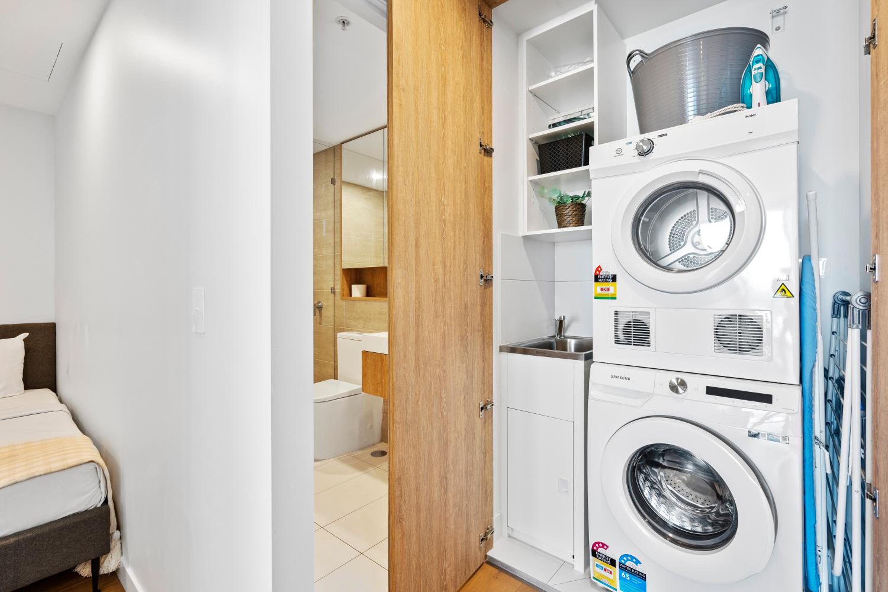 2 Bedroom 1 Bathroom Private Apartments at Casino - PAID PARKING ONLY