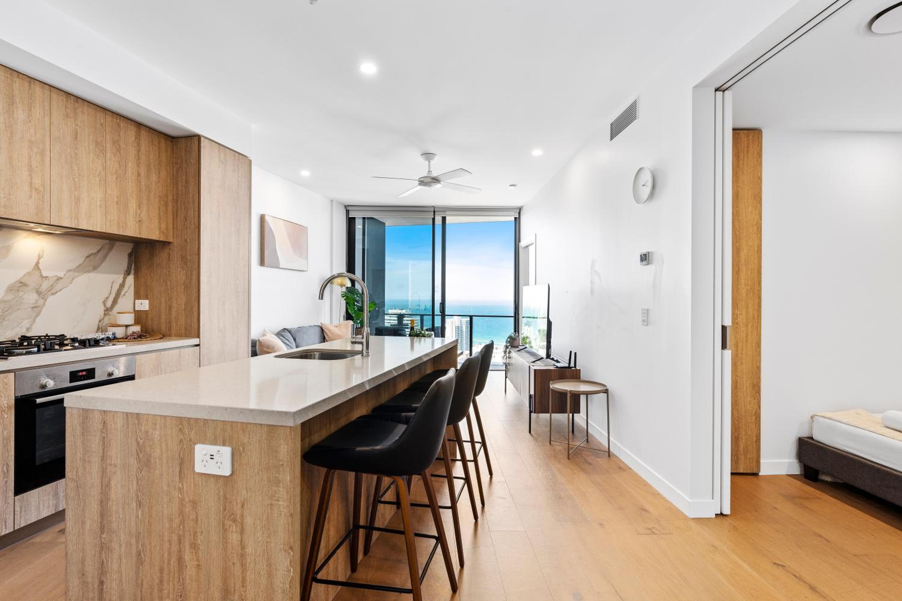 2 Bedroom 1 Bathroom Private Apartments at Casino - PAID PARKING ONLY