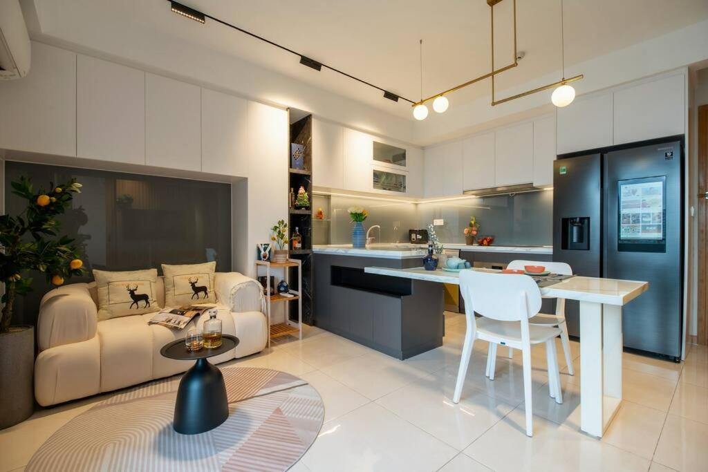 2 bedroom Diamond island Apartment, Luxury in nature, District 2 Lagomhome 1611