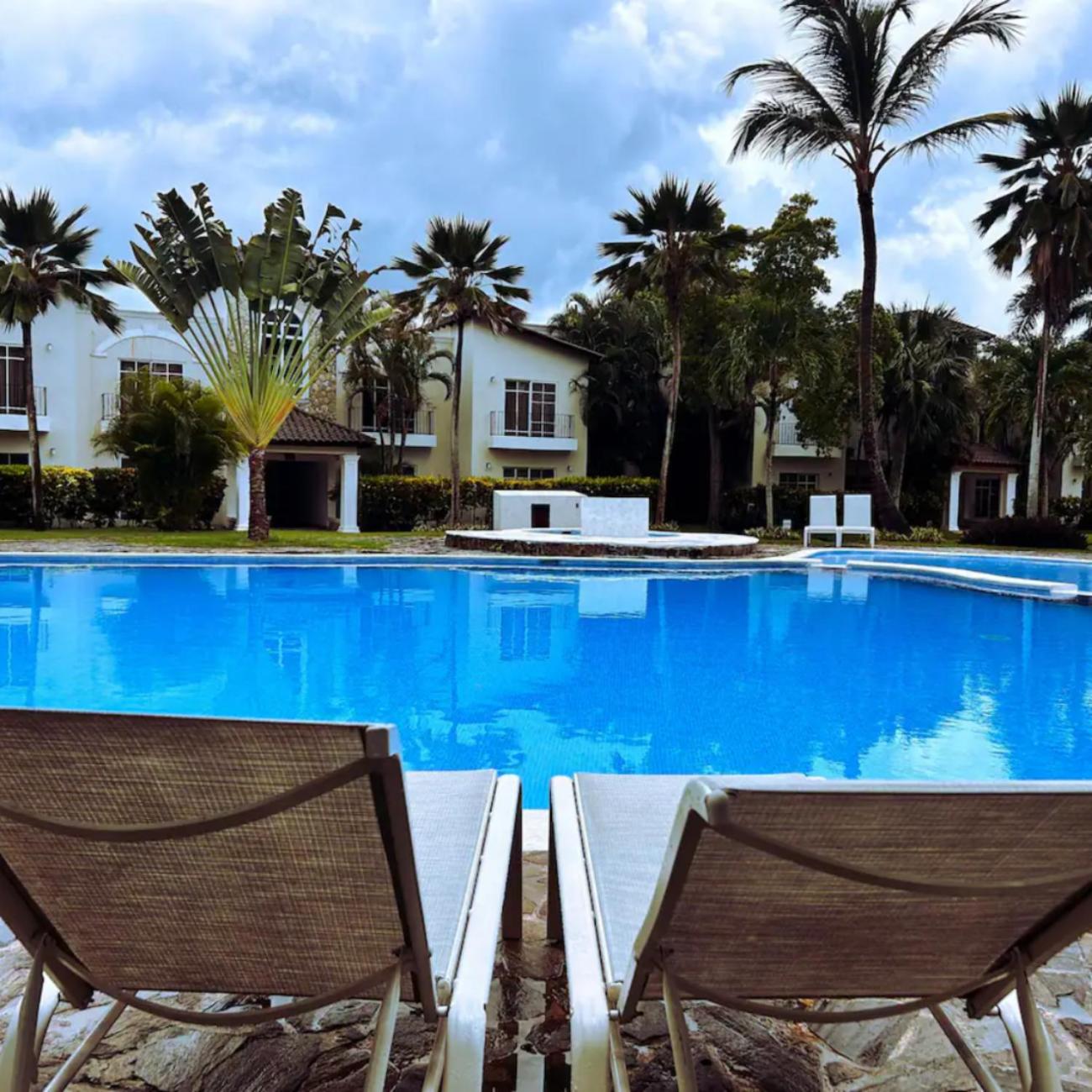 Punta Cana, Apto 2BR para 6 con Piscina y WiFi cerca de la playa view 4