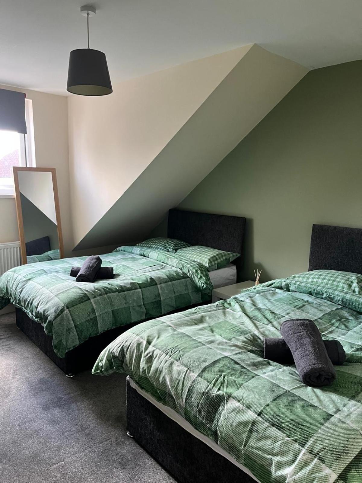 Short term lets from £15 per person per night view 5