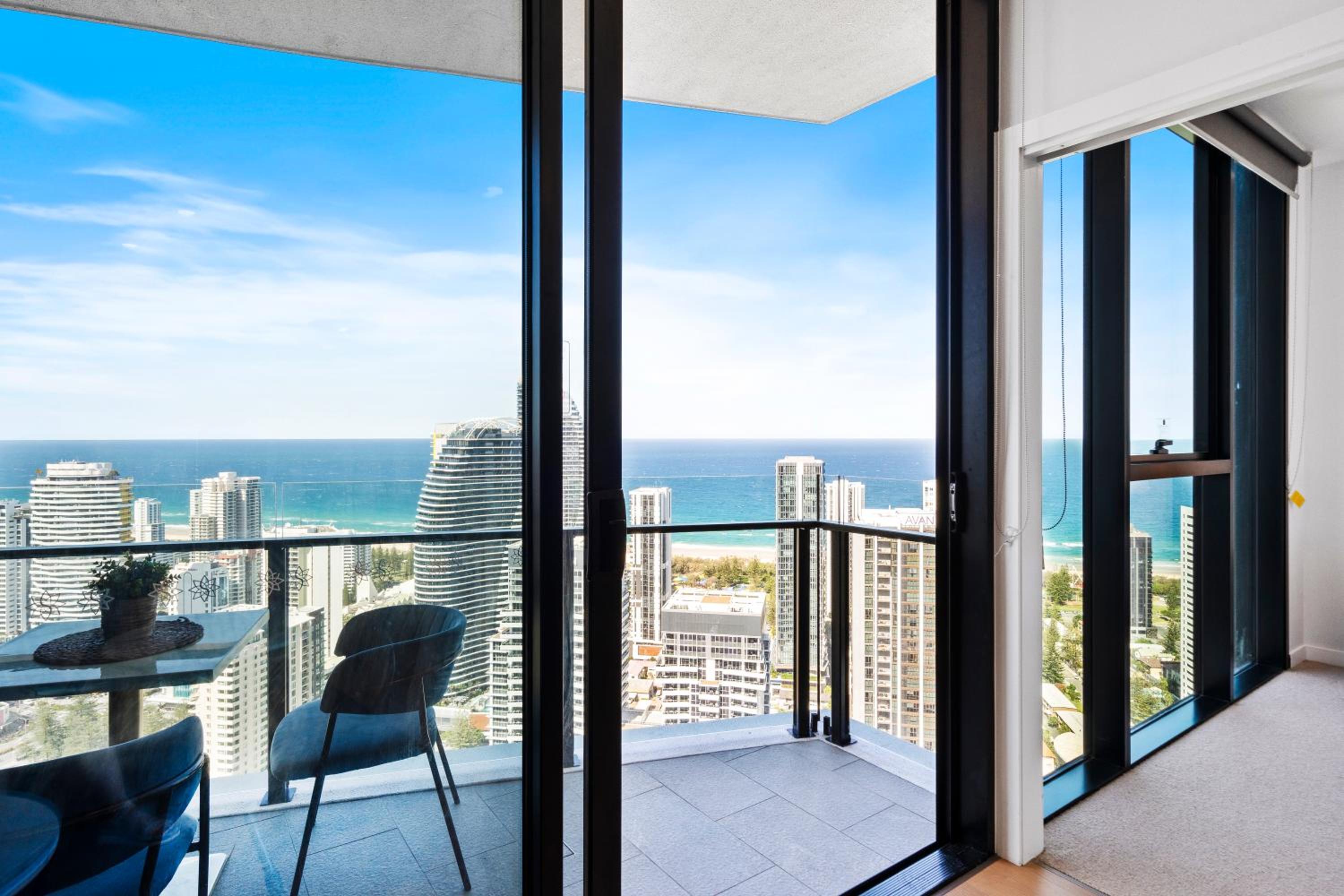 2 Bedroom 1 Bathroom Private Apartments at Casino - PAID PARKING ONLY