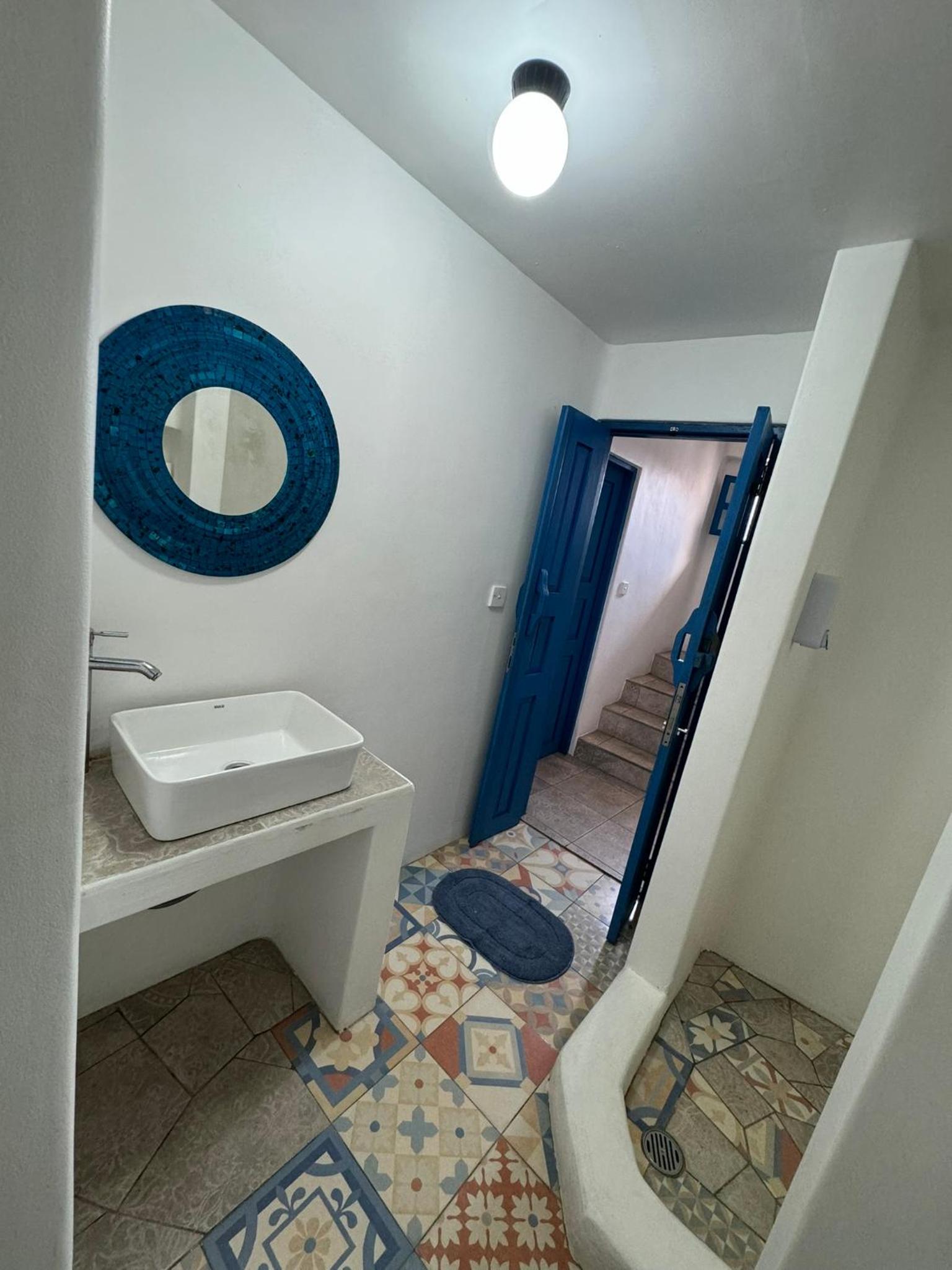 Photo 43
