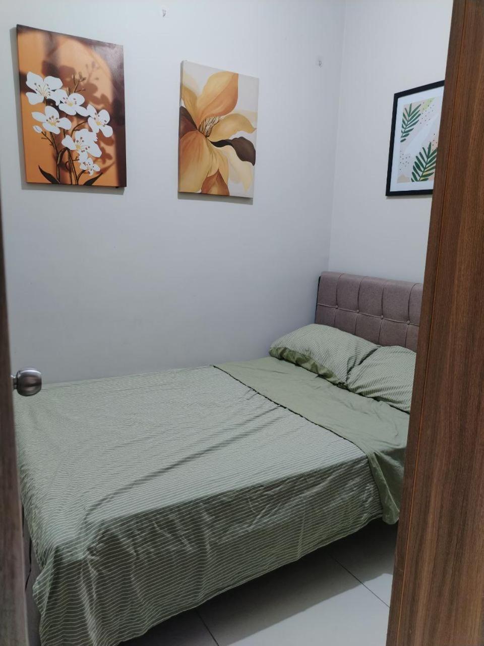 Coast Residence Sea View Balcony TV WiFi Near MOA 3146 view 3