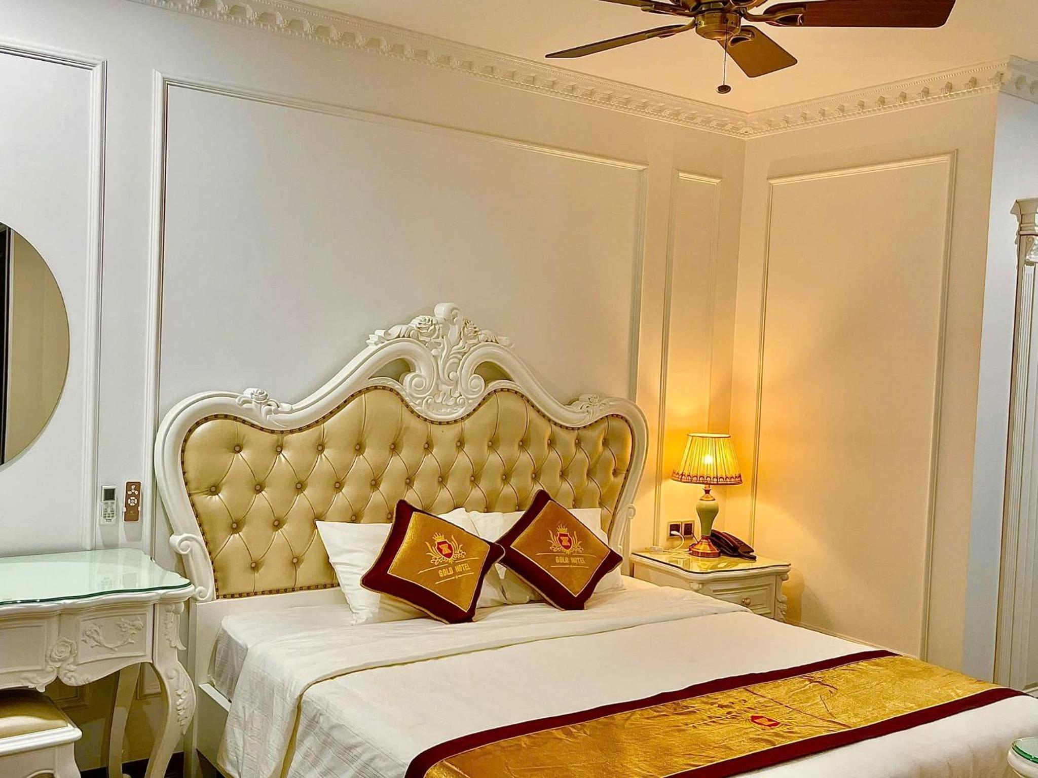 Gold Hotel Luxury - Tu Son