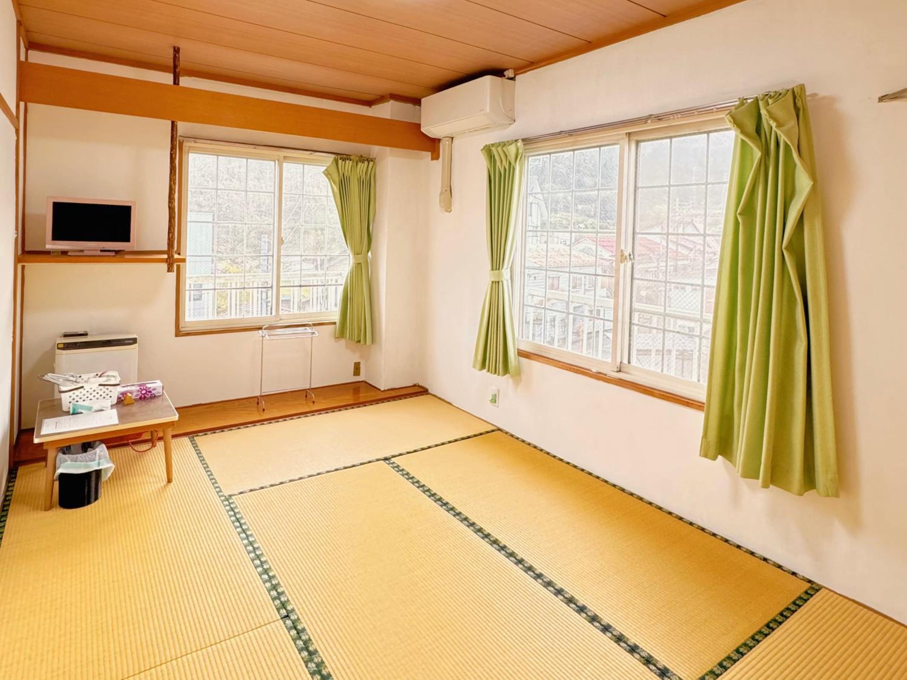 SnowHouse Memorie Hotel-汤泽石打丸山-Ski in Ski Out view 4