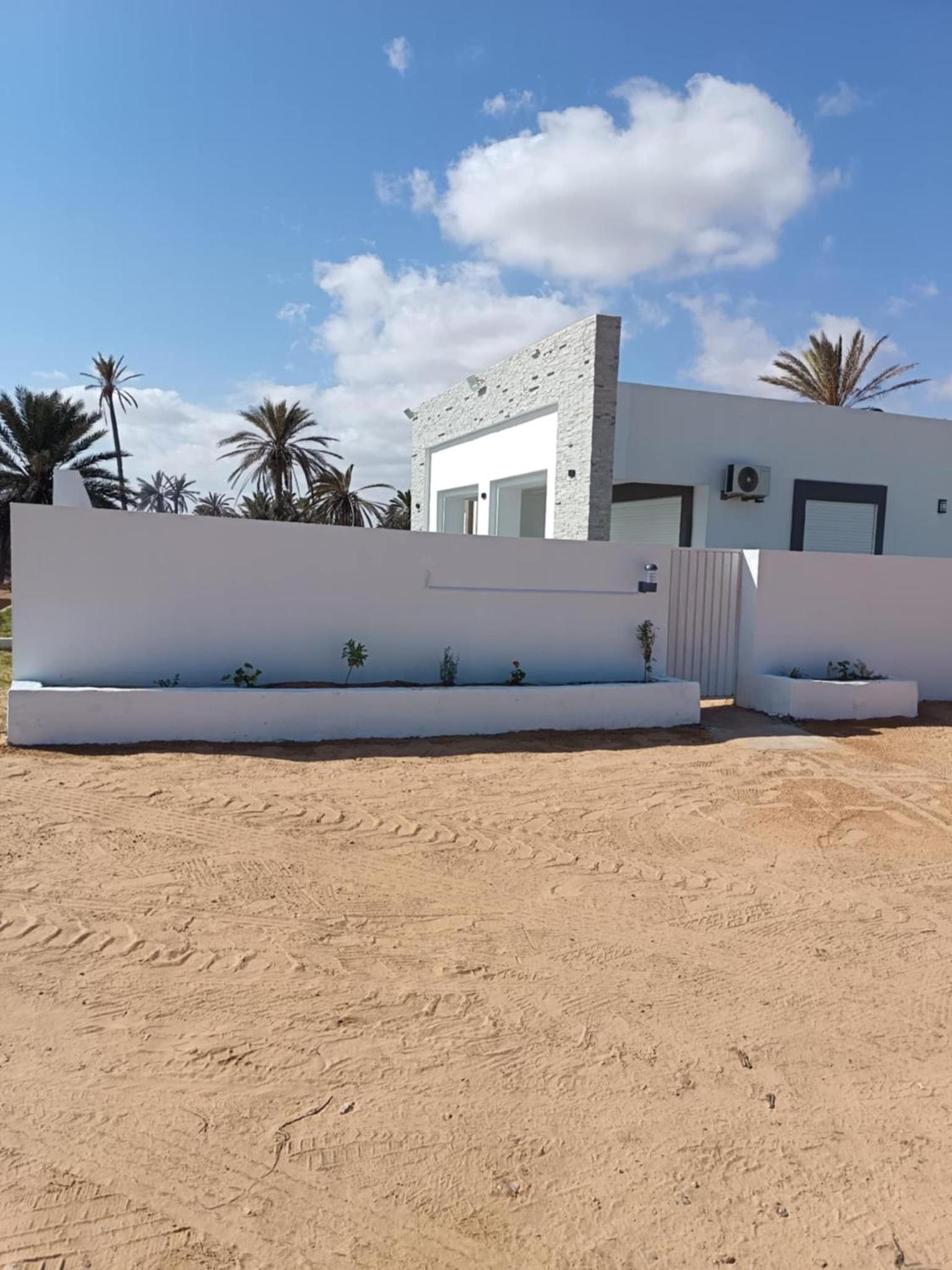 Villa djerba bord de mer view 2